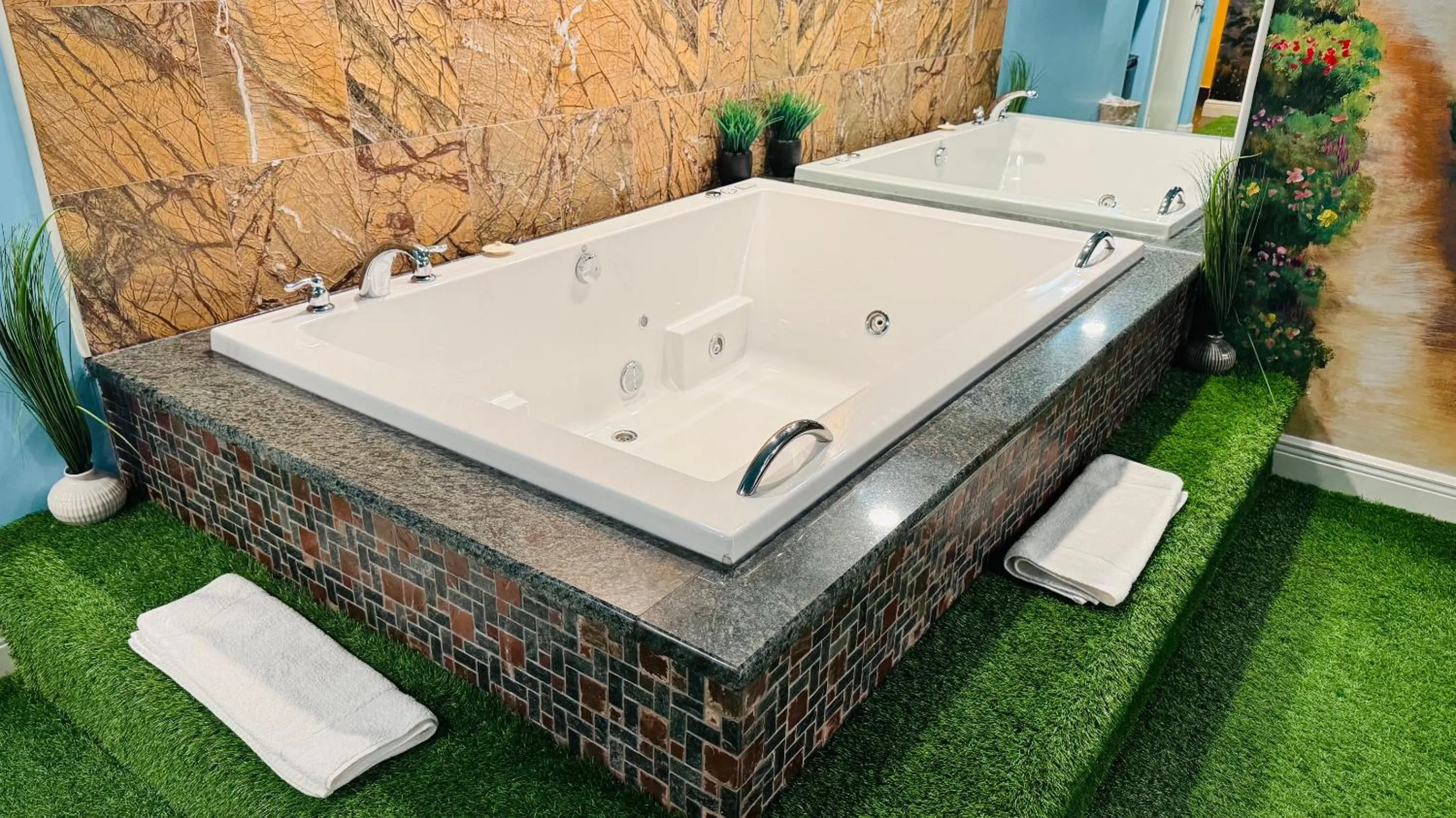 Bath in Inn of the Dove Harrisburg-Hershey Romantic Suites