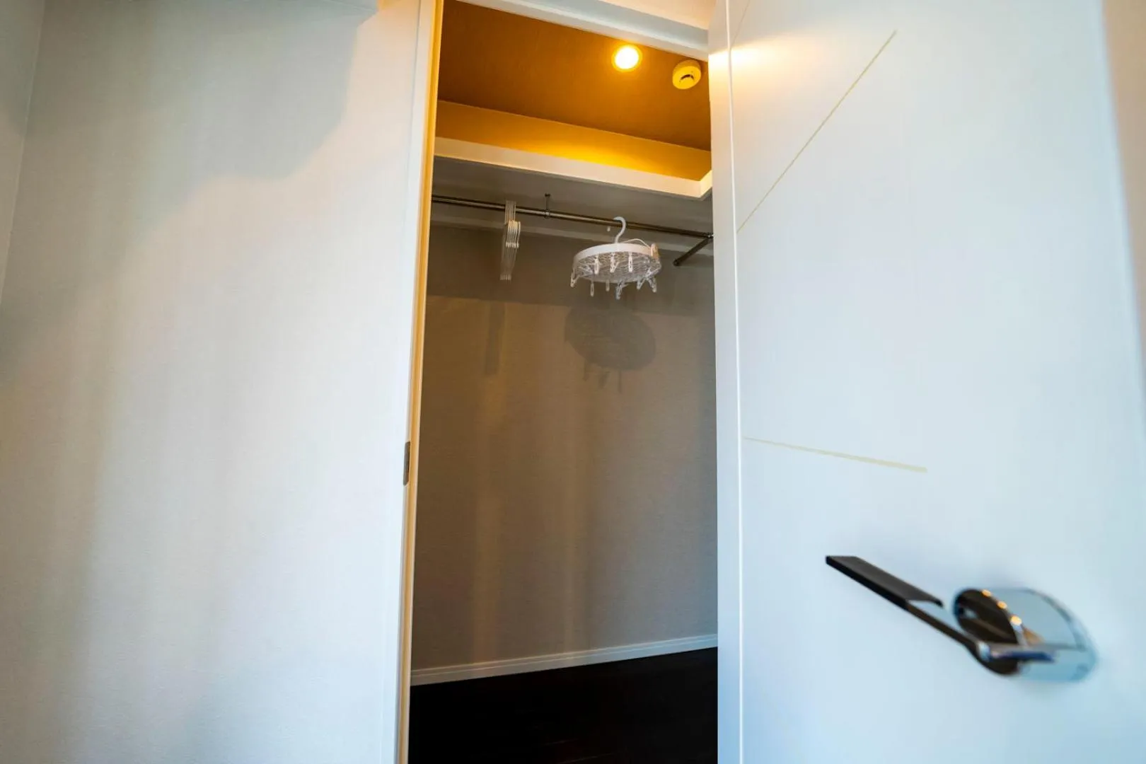 wardrobe in Sakimoto Residence Namba Minami