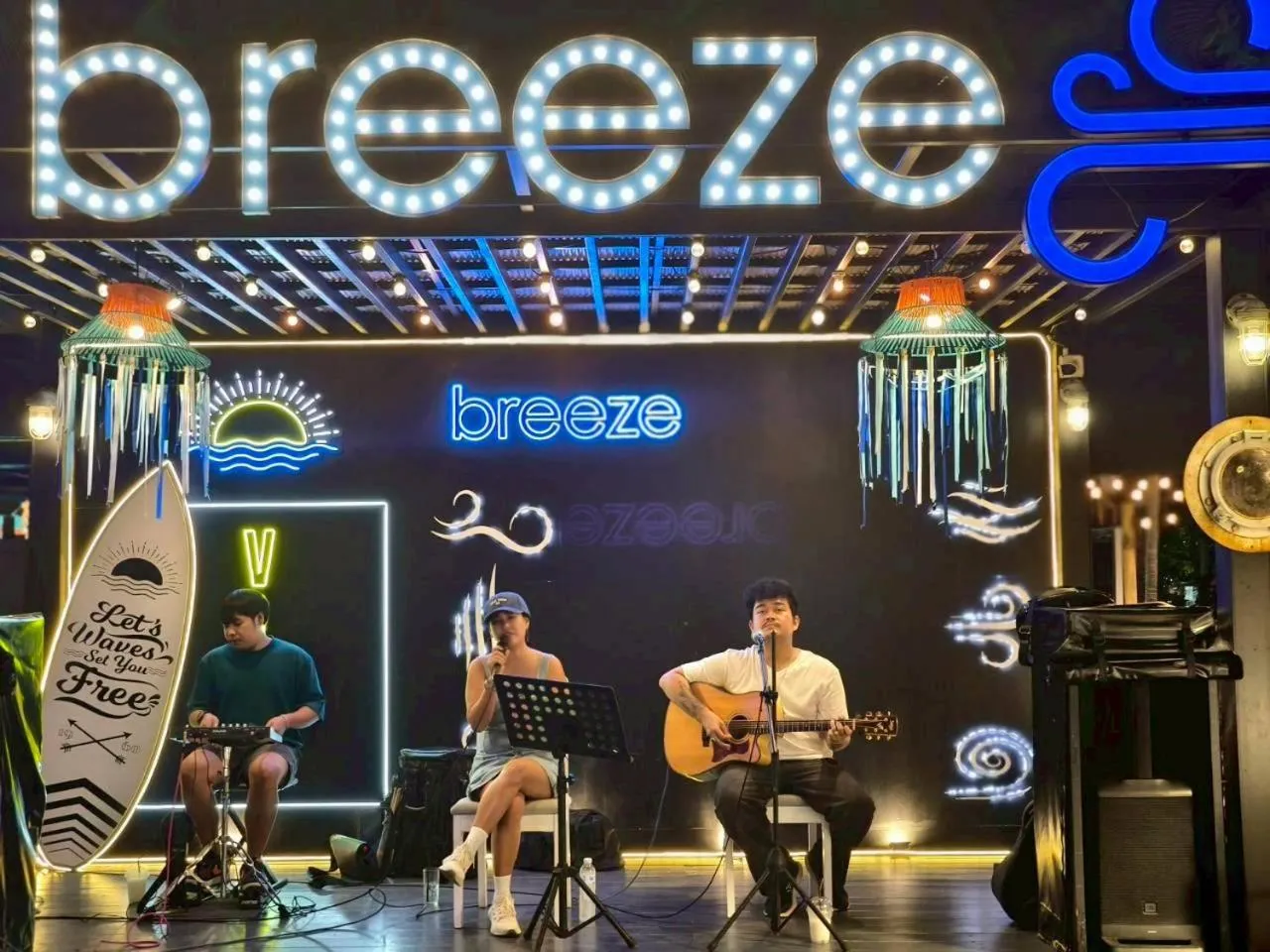 Restaurant/places to eat in Holiday Style Ao Nang Beach Resort, Krabi