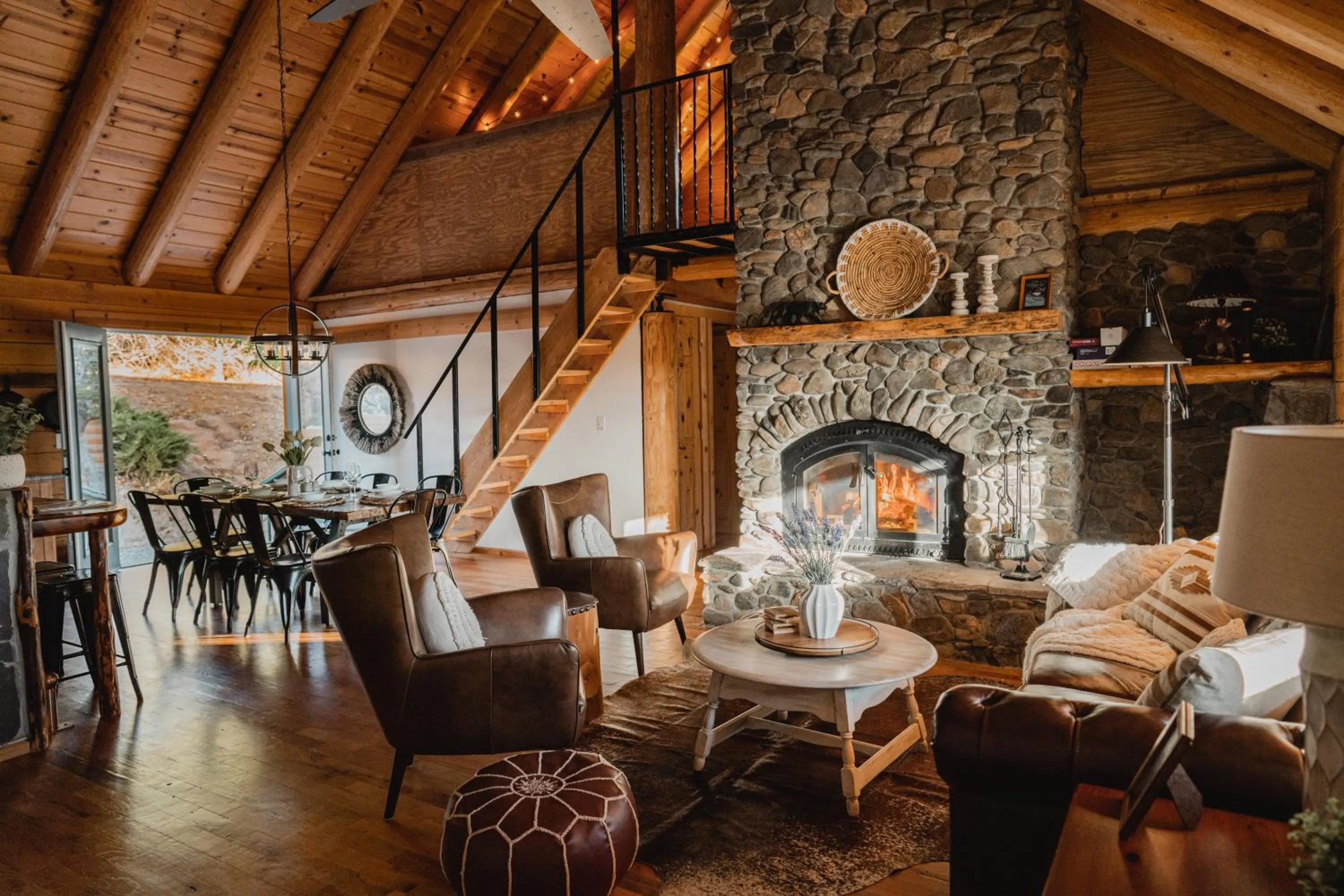 Living room in Scenic View Timber Lodge HotTub by Casa Oso
