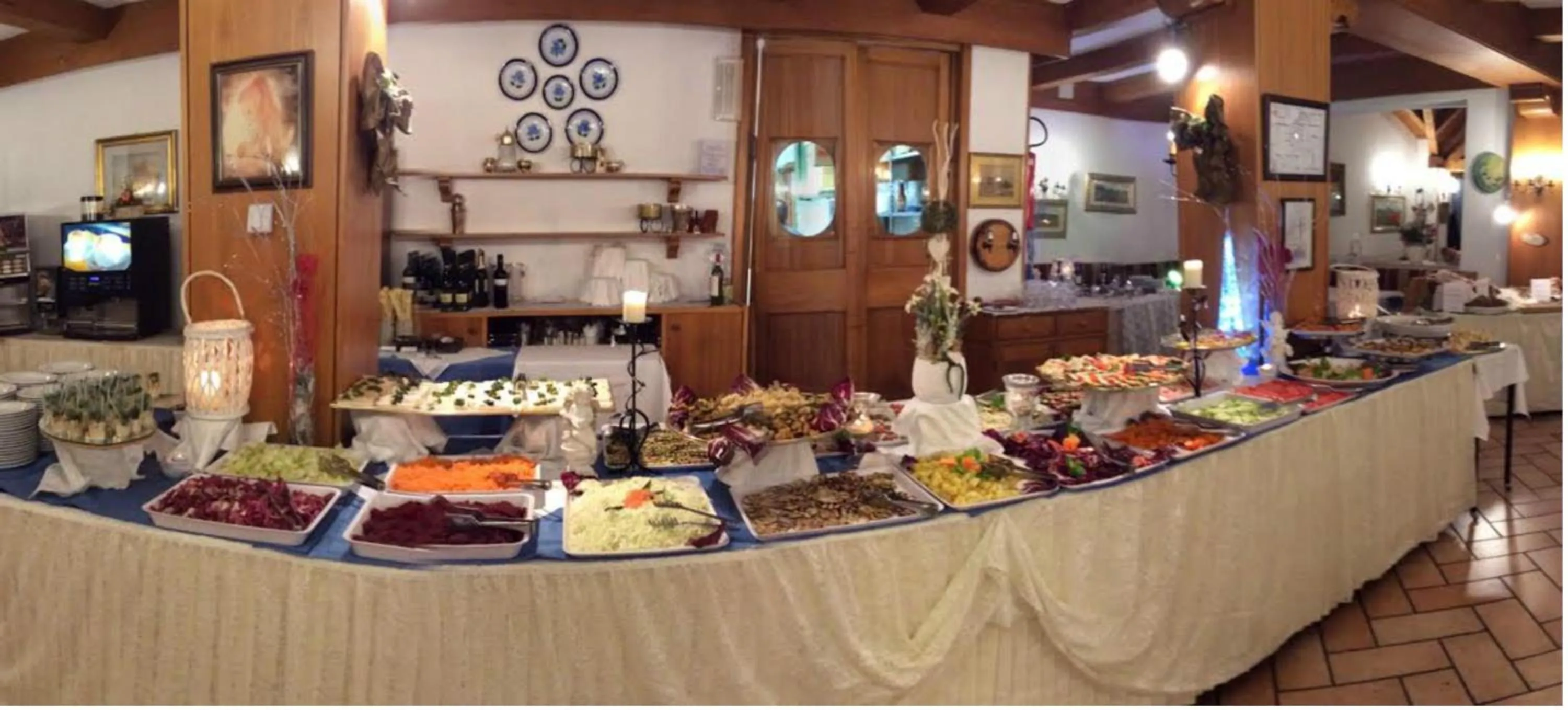 Restaurant/places to eat in Park Hotel Mater Dei