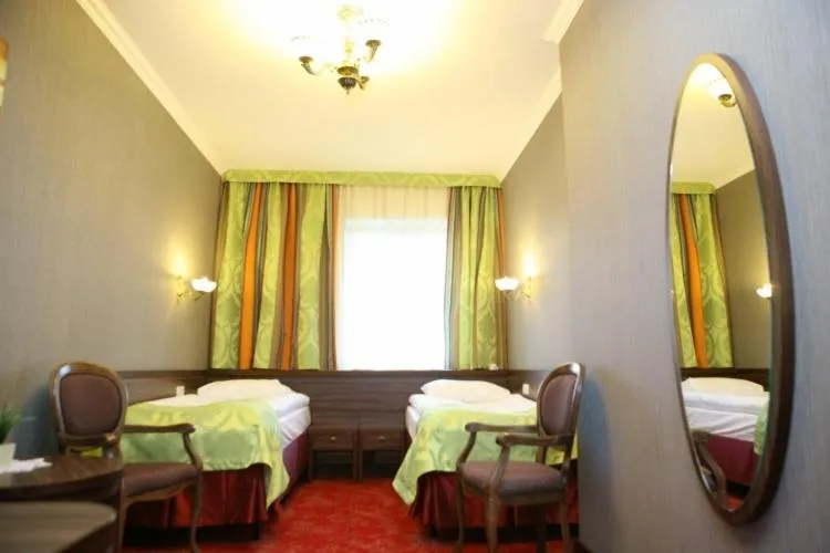 Classic Twin Room in Hotel Złoty Młyn Majków