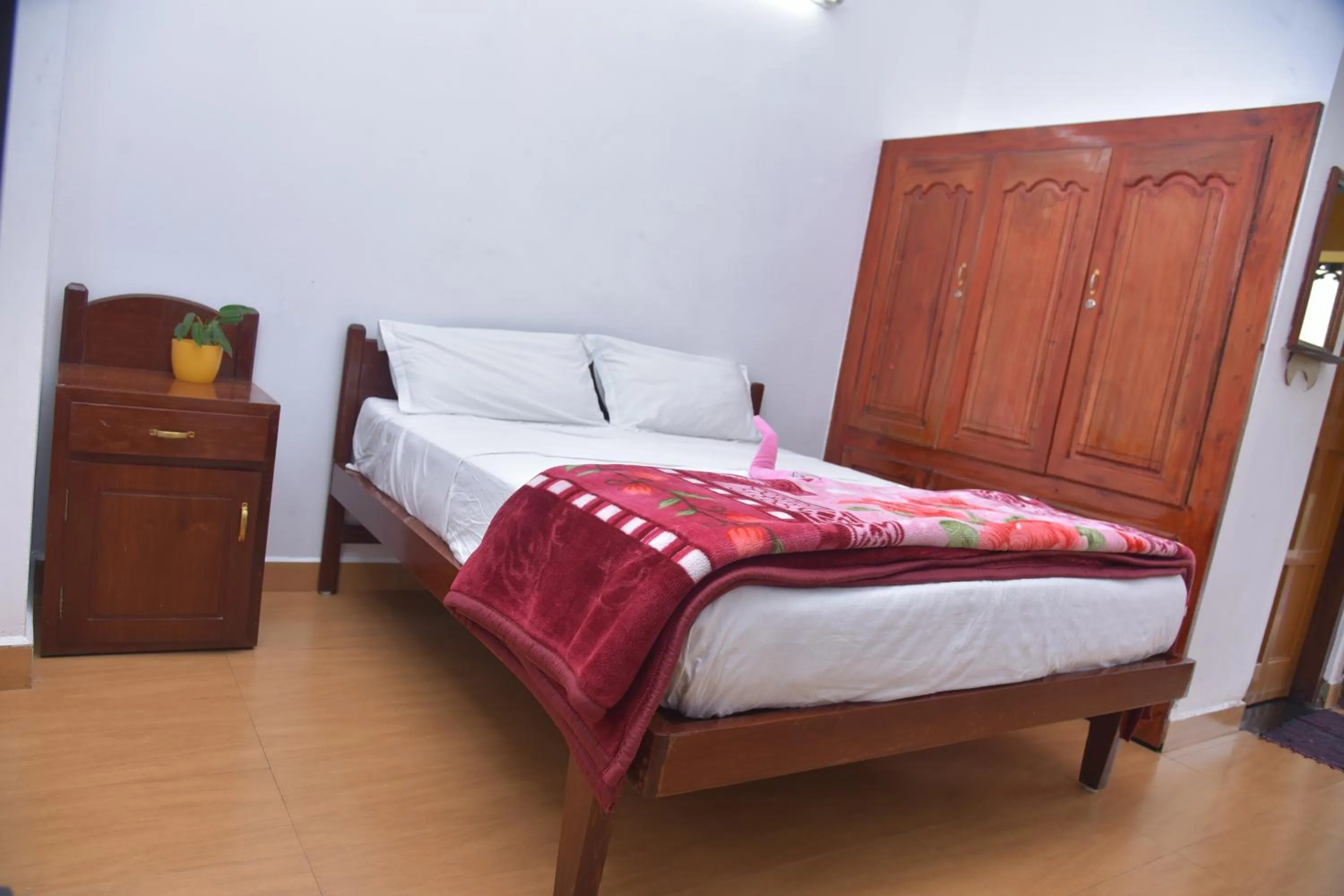 Bedroom, Bed in AC MIST