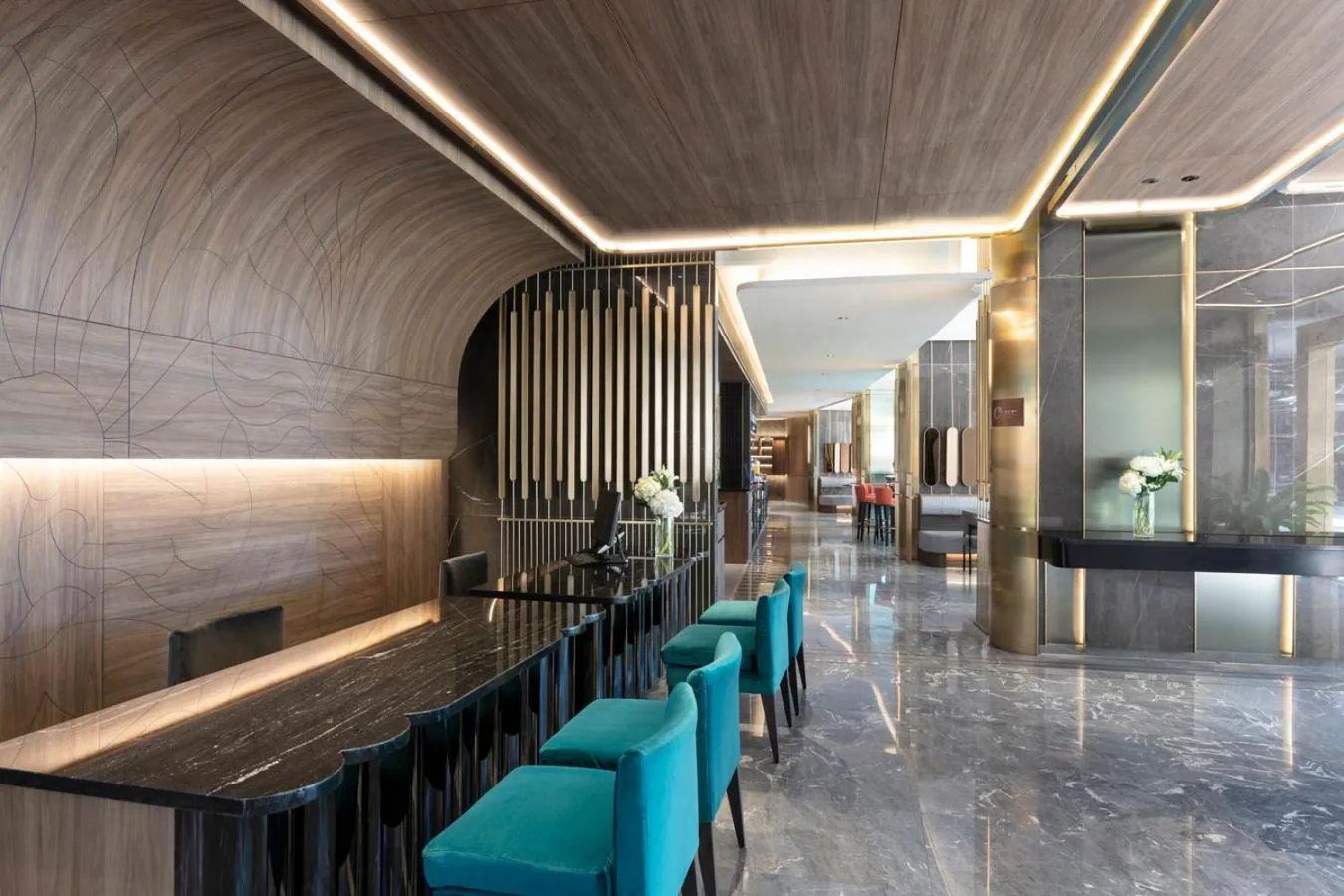 Lobby or reception in Oakwood Suites Tiwanon Bangkok