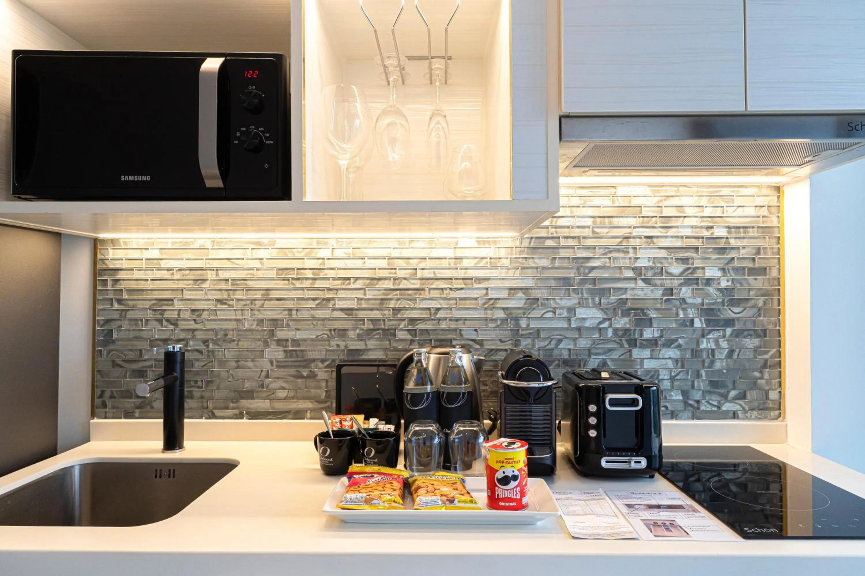 Oakwood Suites Tiwanon Bangkok