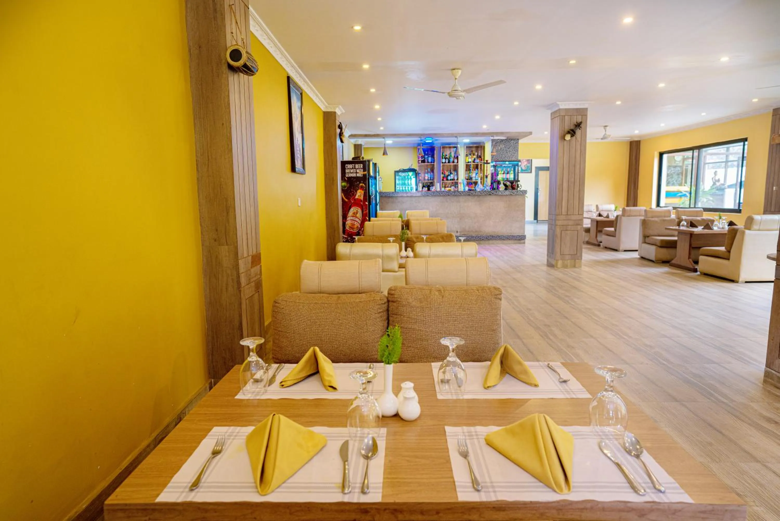 Food and drinks in Siddhartha Riverside Resort, Chumlingtar