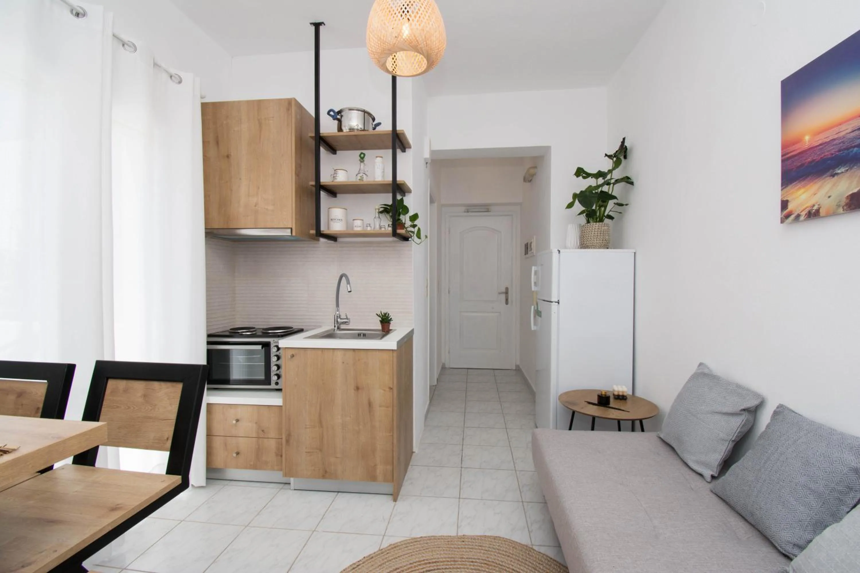 Kitchen or kitchenette in Jasmine Suites "By Checkin"