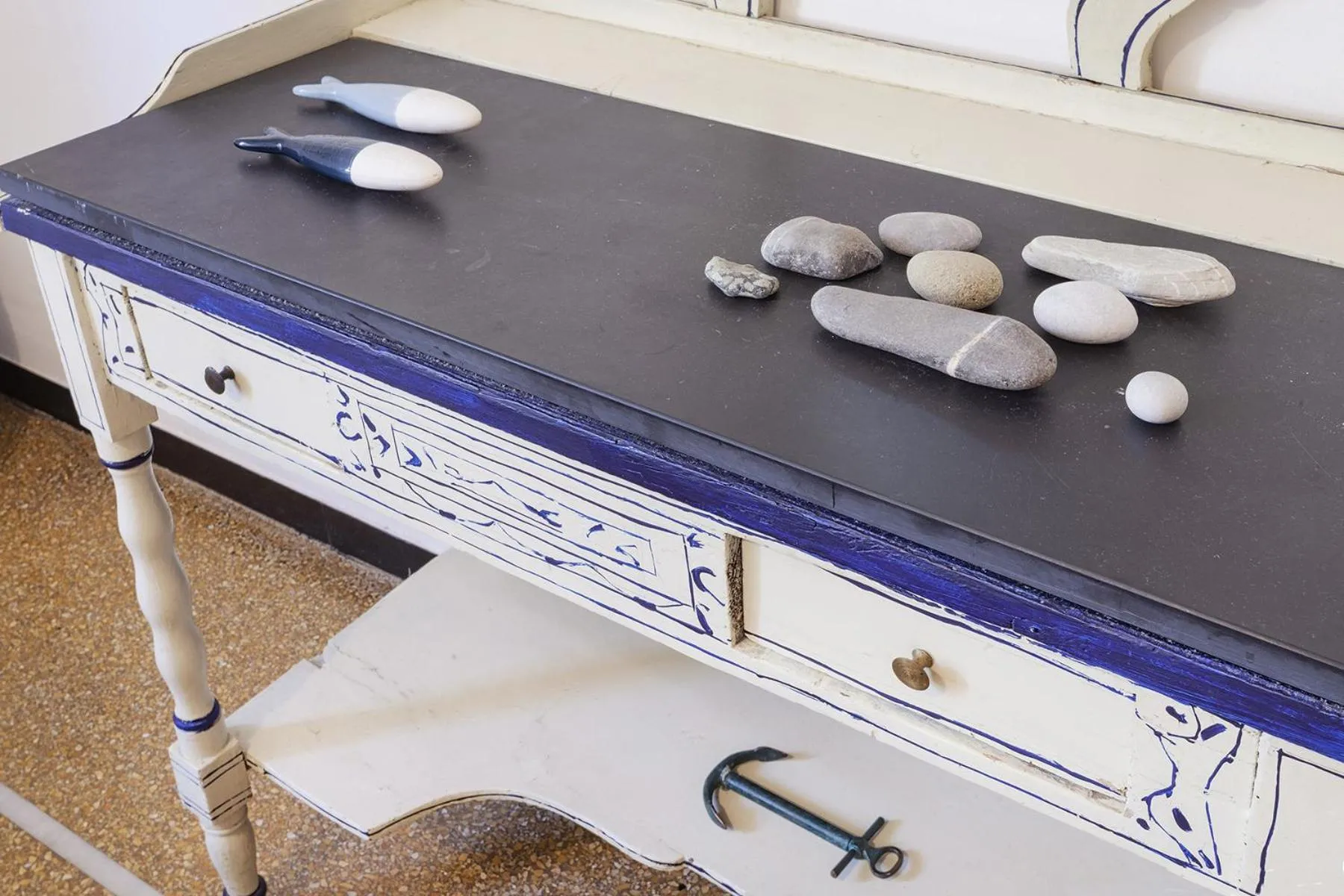 Vespucci Blue Apartment by Wonderful Italy