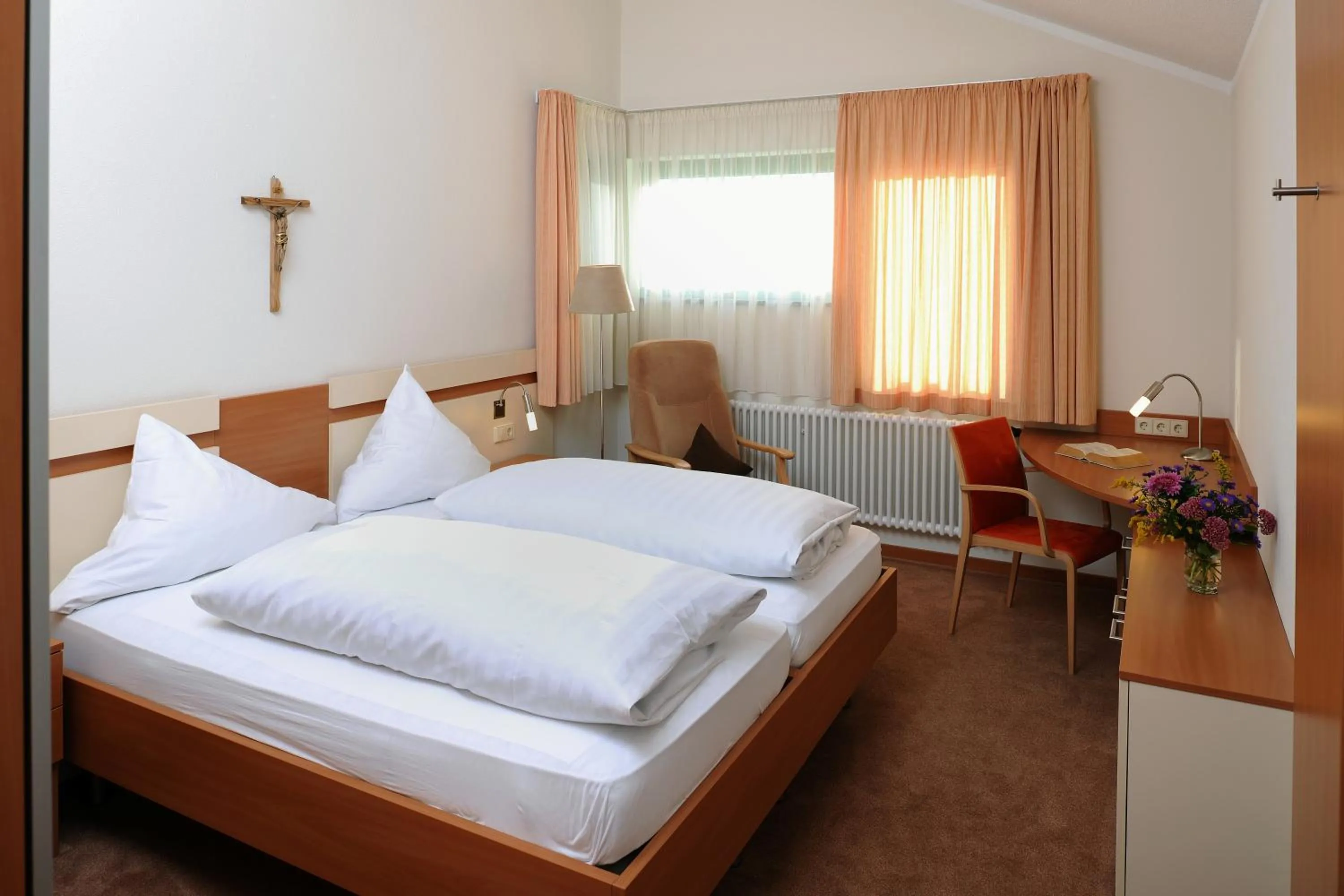 Double Room with Private Bathroom in Haus Maria Lindenberg