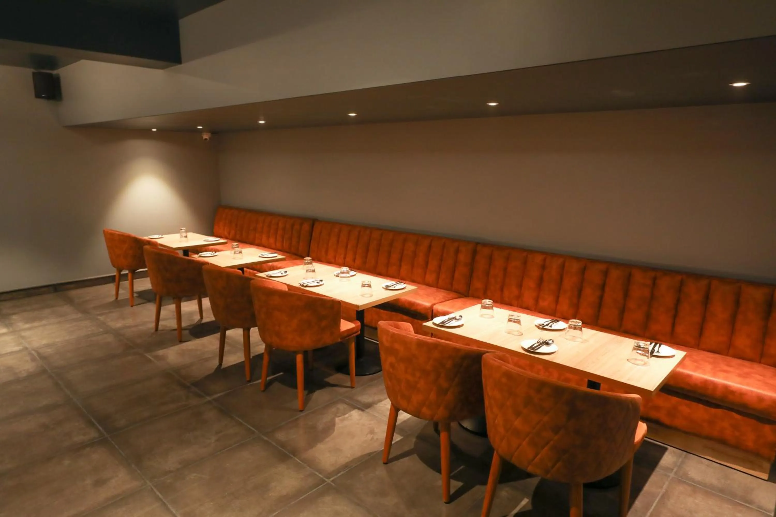 Restaurant/places to eat in Spree Hotel Aurangabad