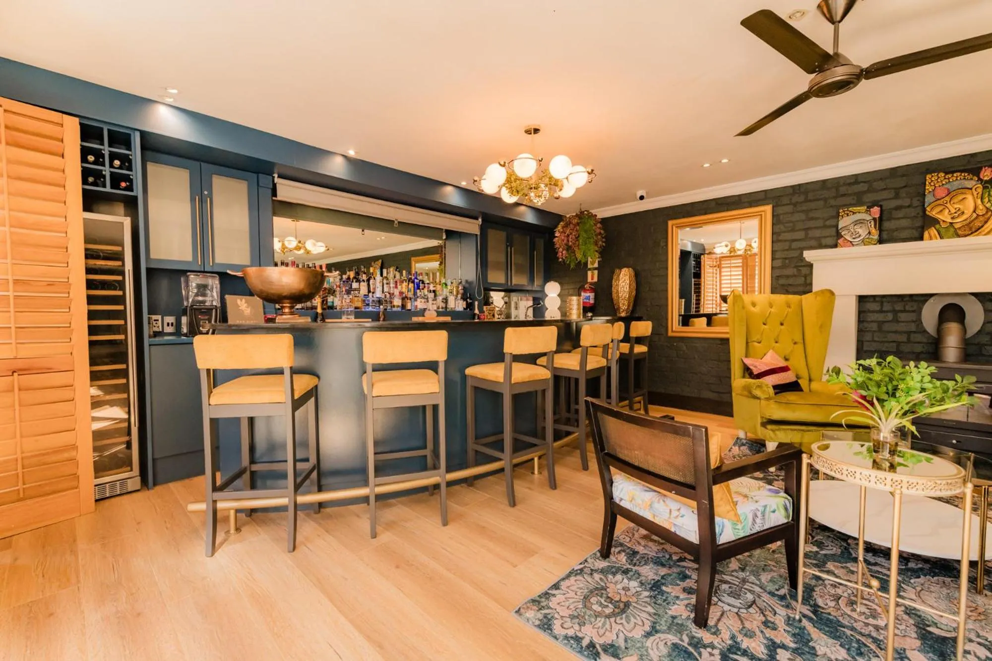 Lounge or bar in SW1 Lodge