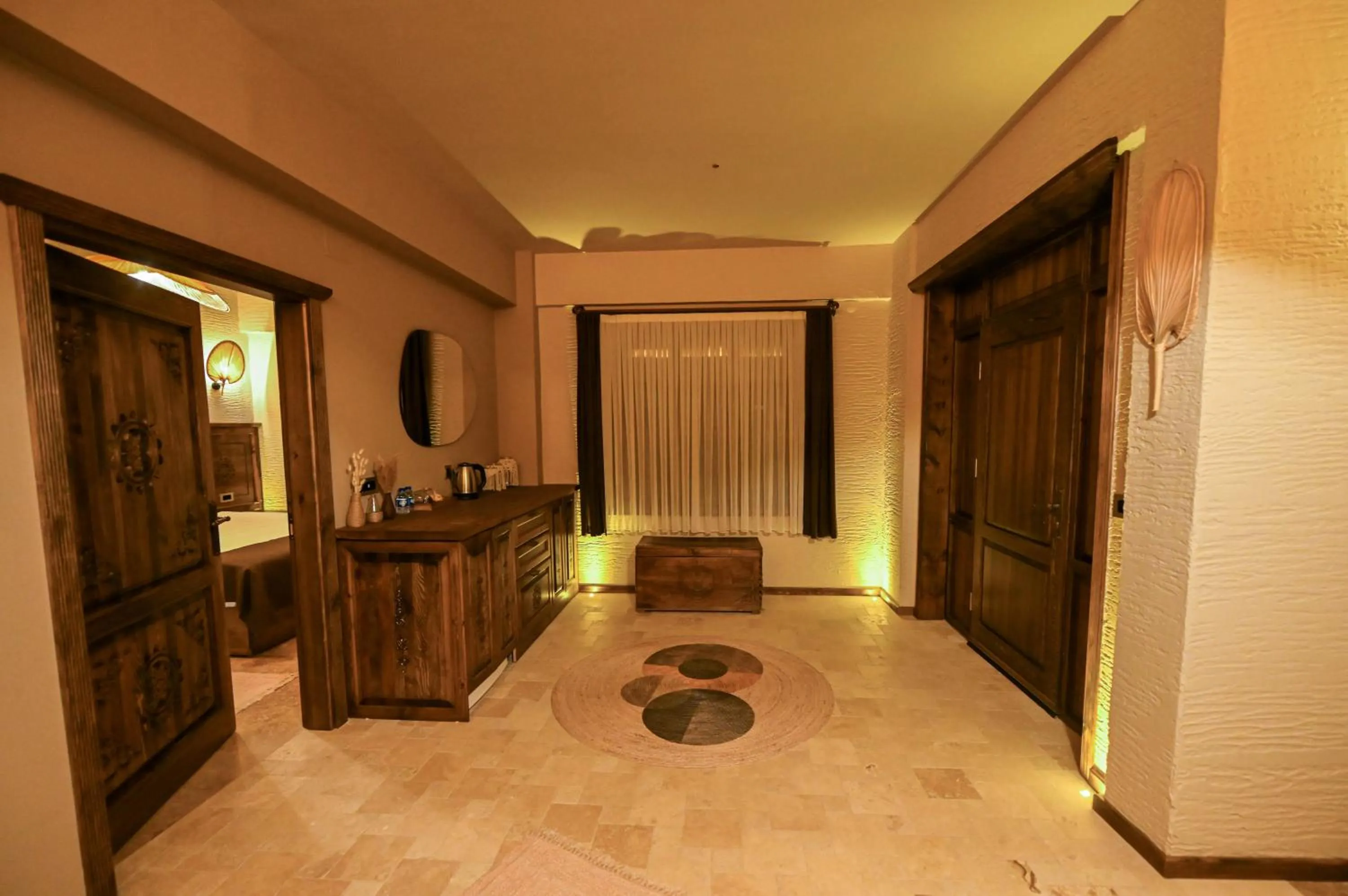 Seating area, Bed in Louis Cappadocia