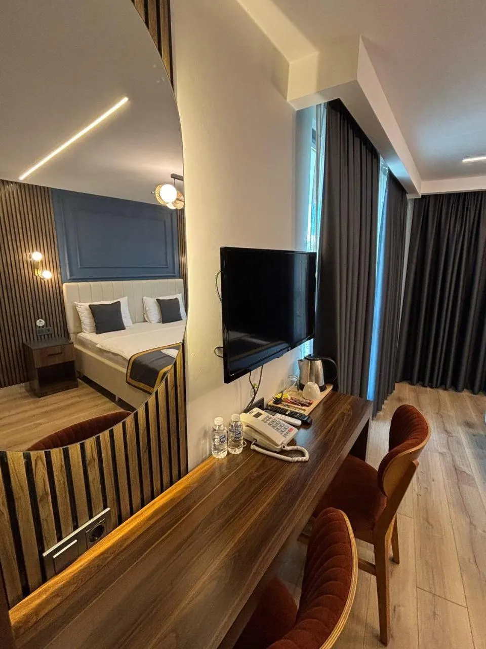 TV and multimedia in The Pearl Airport Hotel