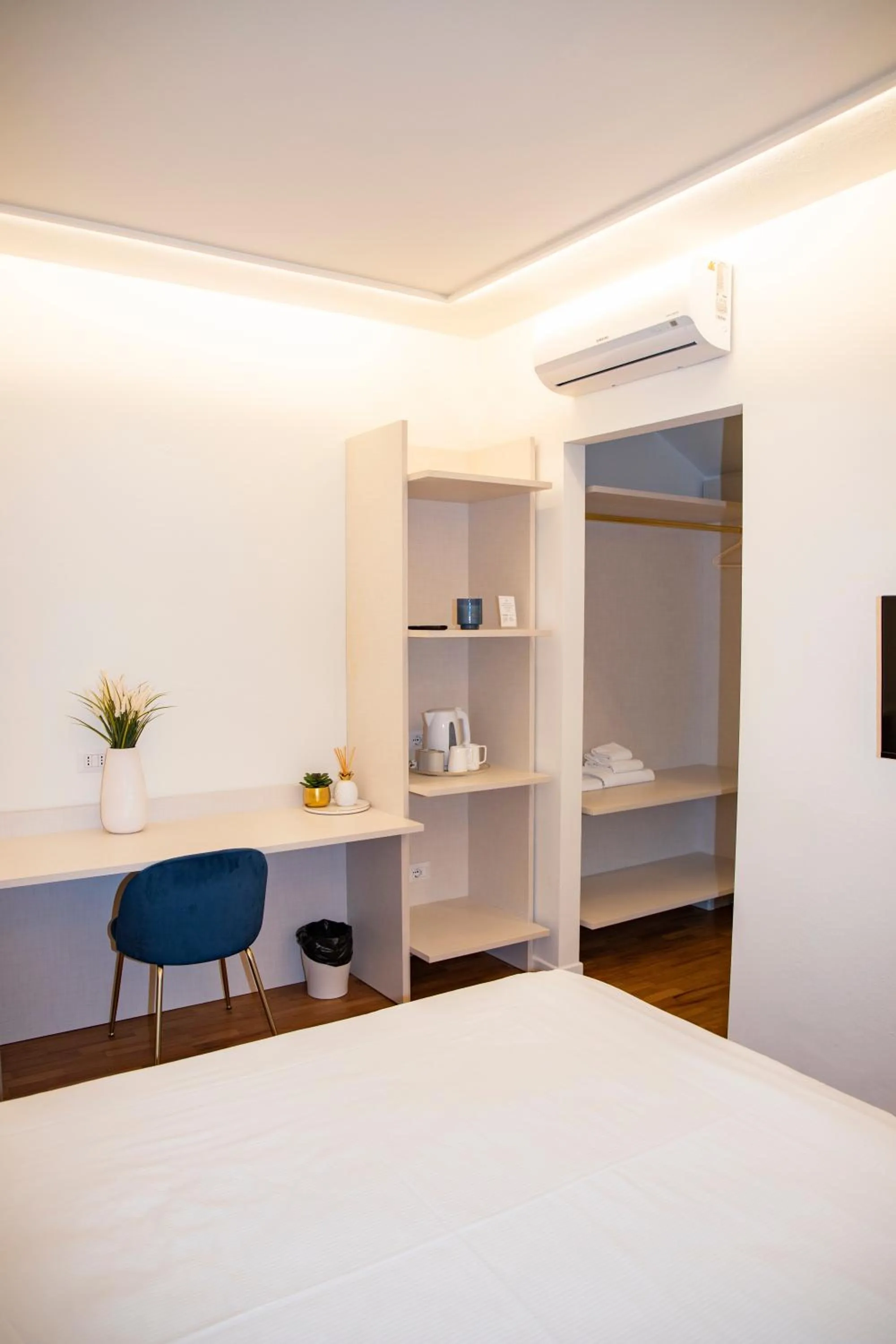 Bed in Easy Milano - Rooms and Apartments Navigli