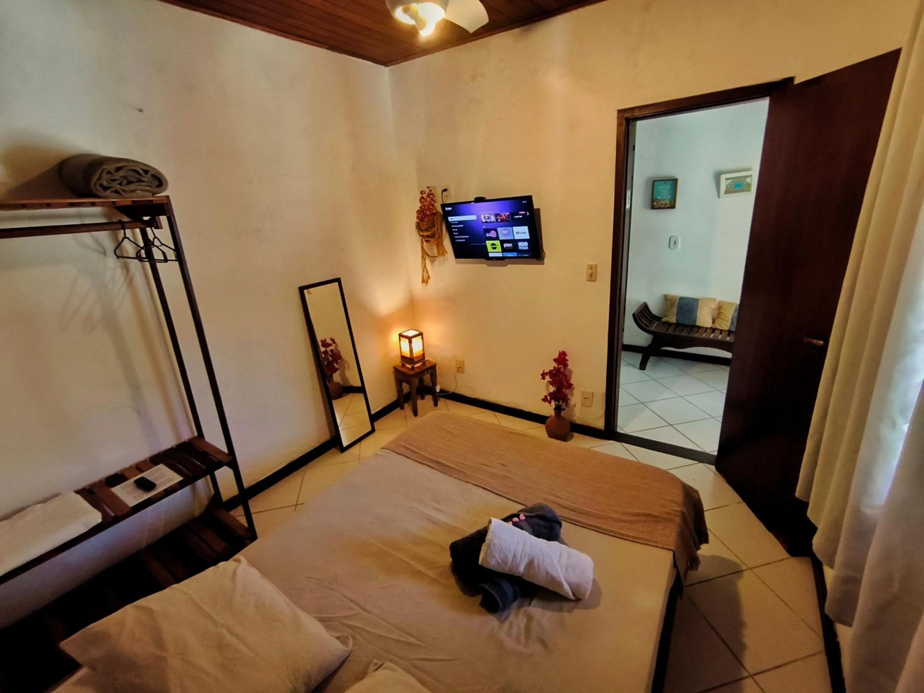 Bedroom, Bed in Gambá Casa Boutique