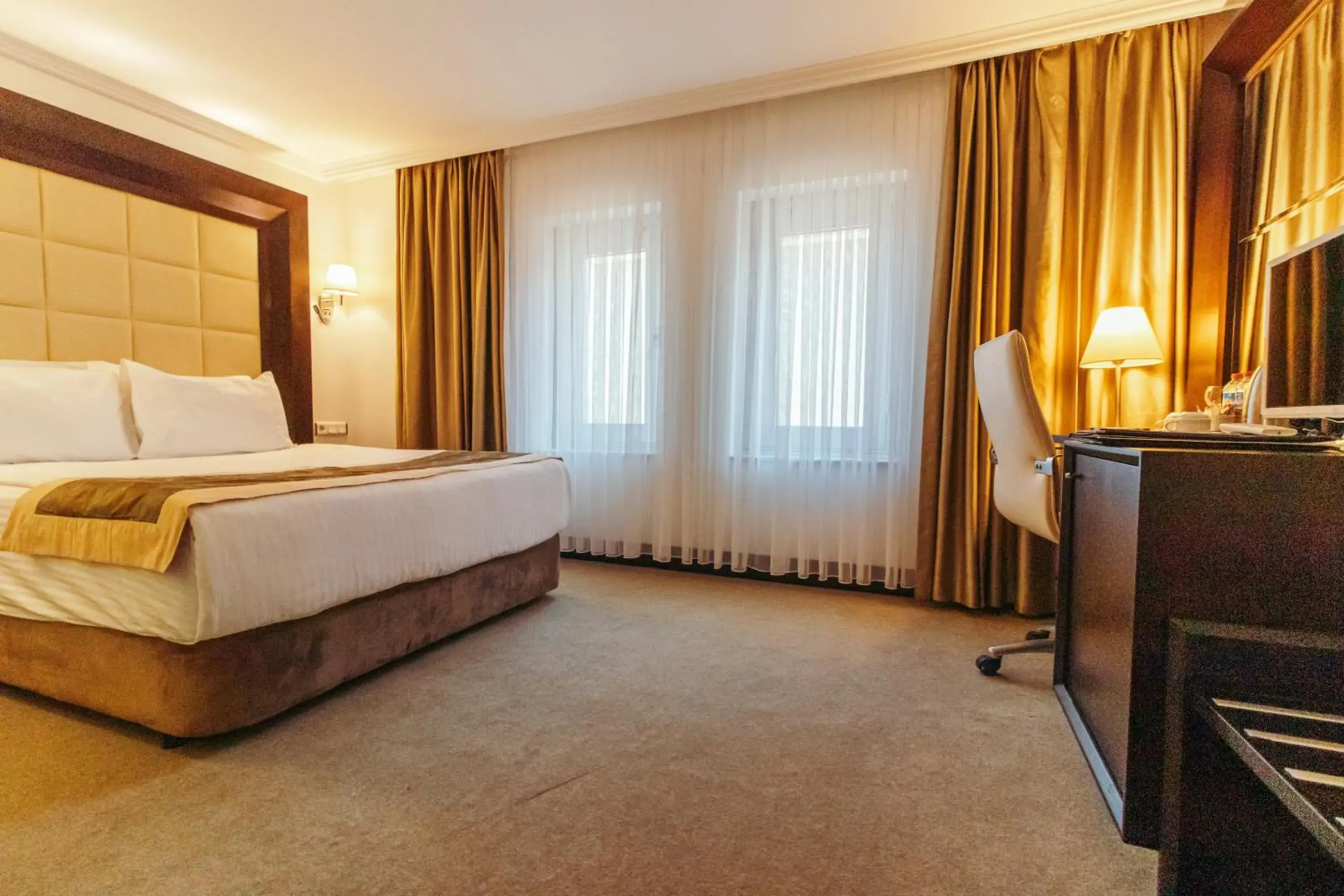 Single Room in CK Farabi Hotel Single Room in CK Farabi Hotel