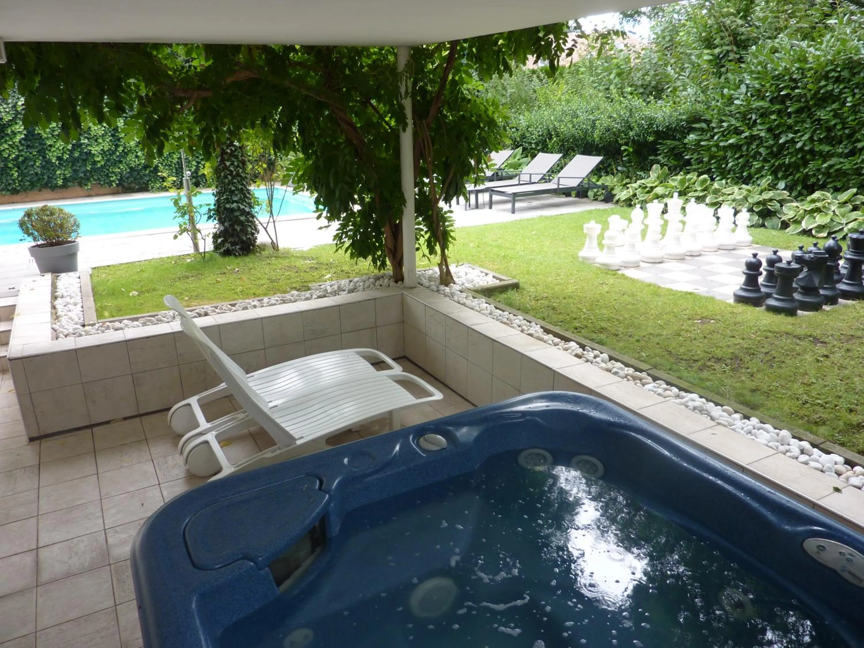 Swimming pool in Hotel Zima