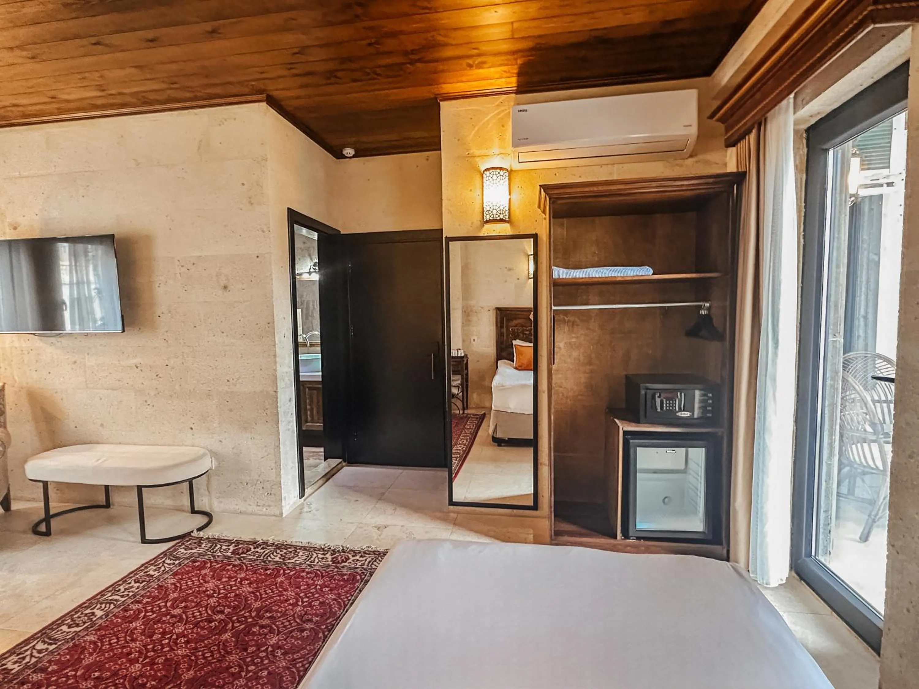 Bed in Osmanli Cappadocia Hotel