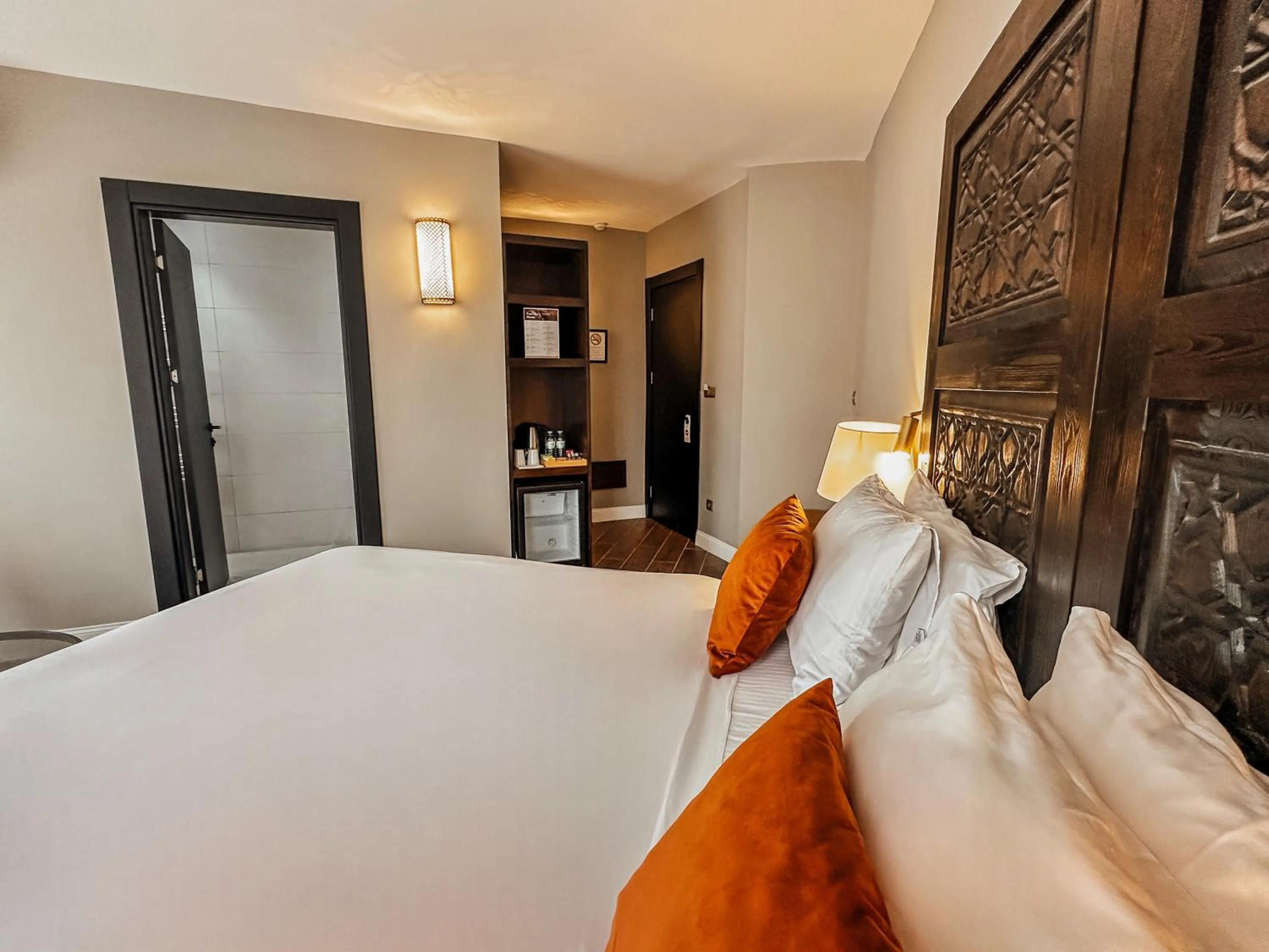 Bed in Osmanli Cappadocia Hotel