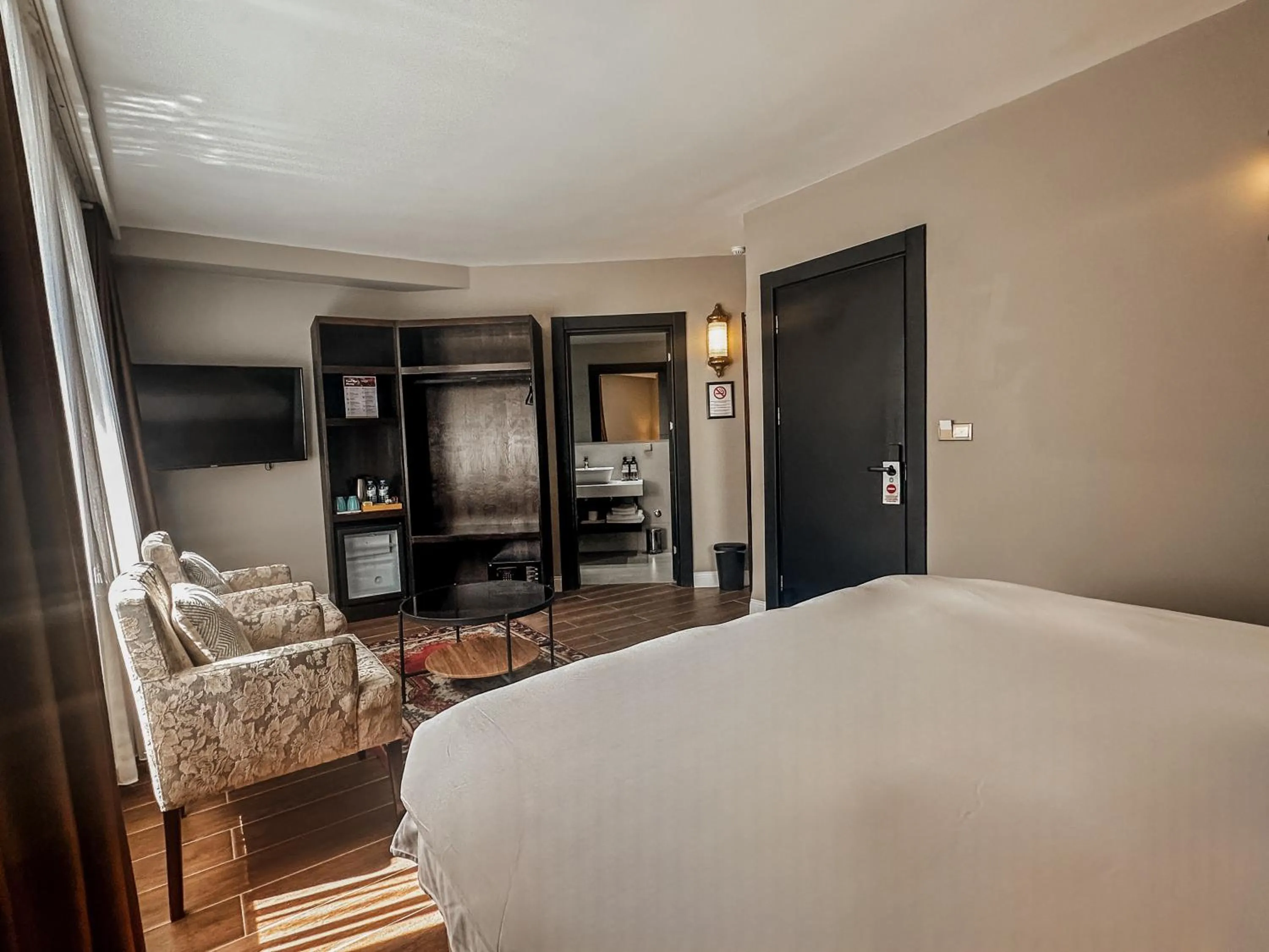 Bed in Osmanli Cappadocia Hotel