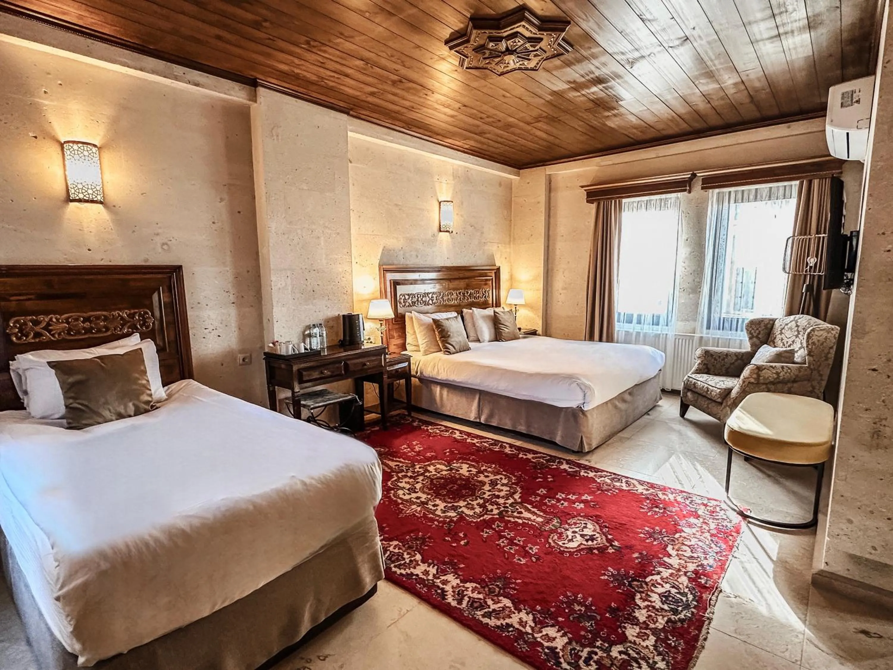 Bed in Osmanli Cappadocia Hotel