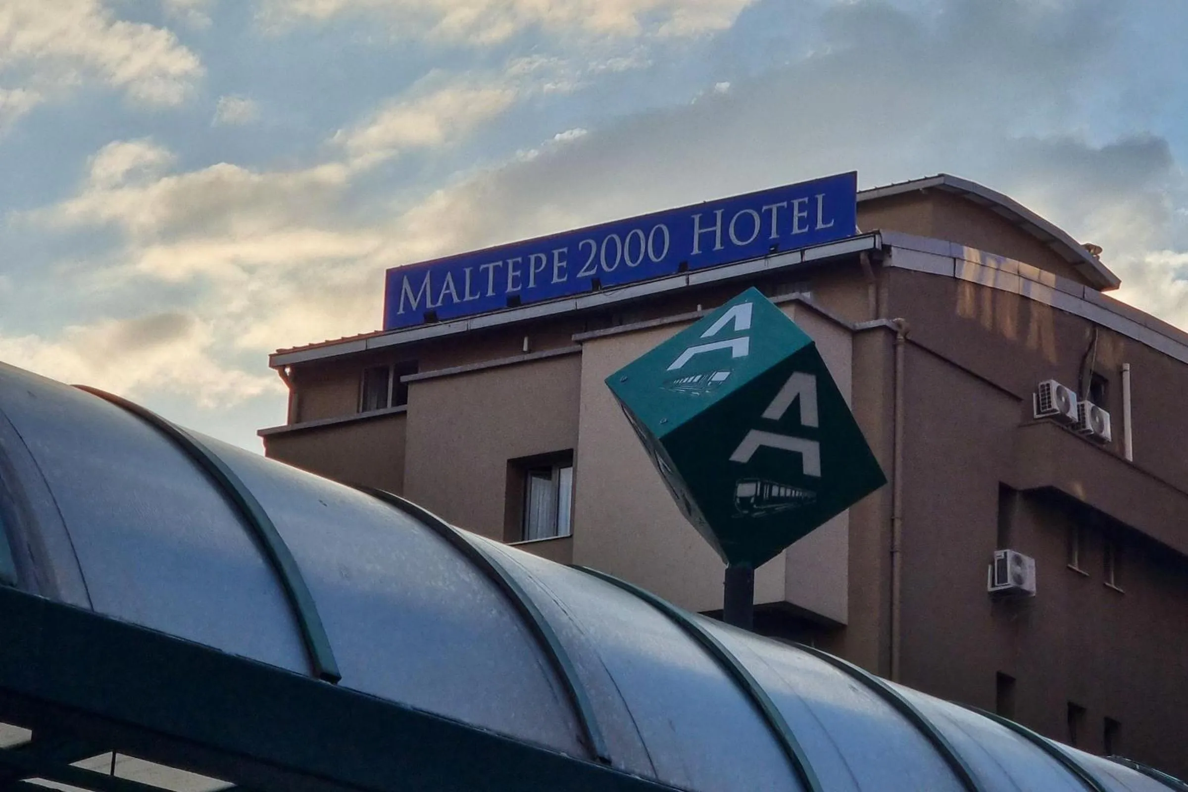 Property building in Maltepe 2000 Hotel