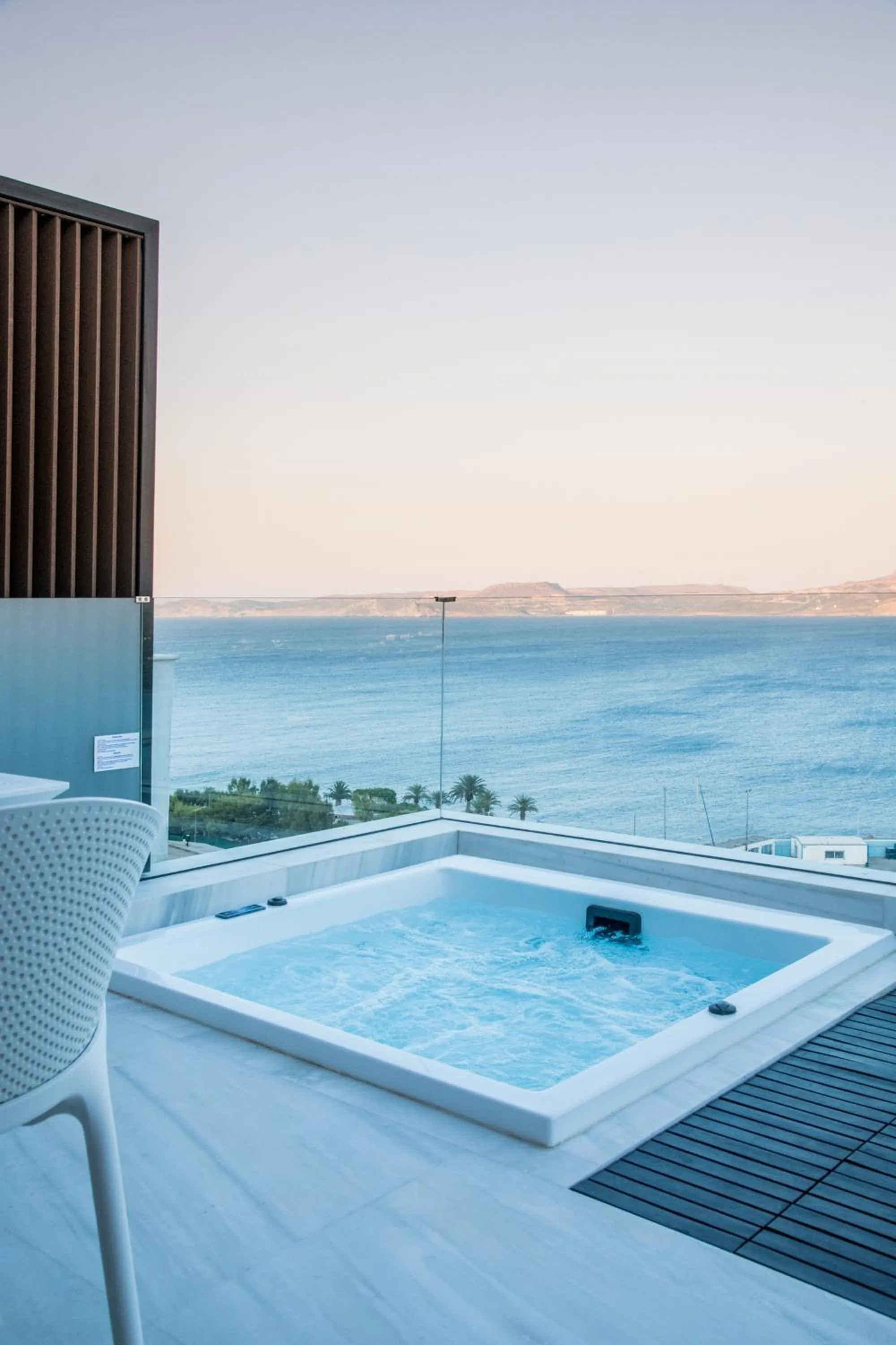 GM exclusive Luxury Suites & SPA