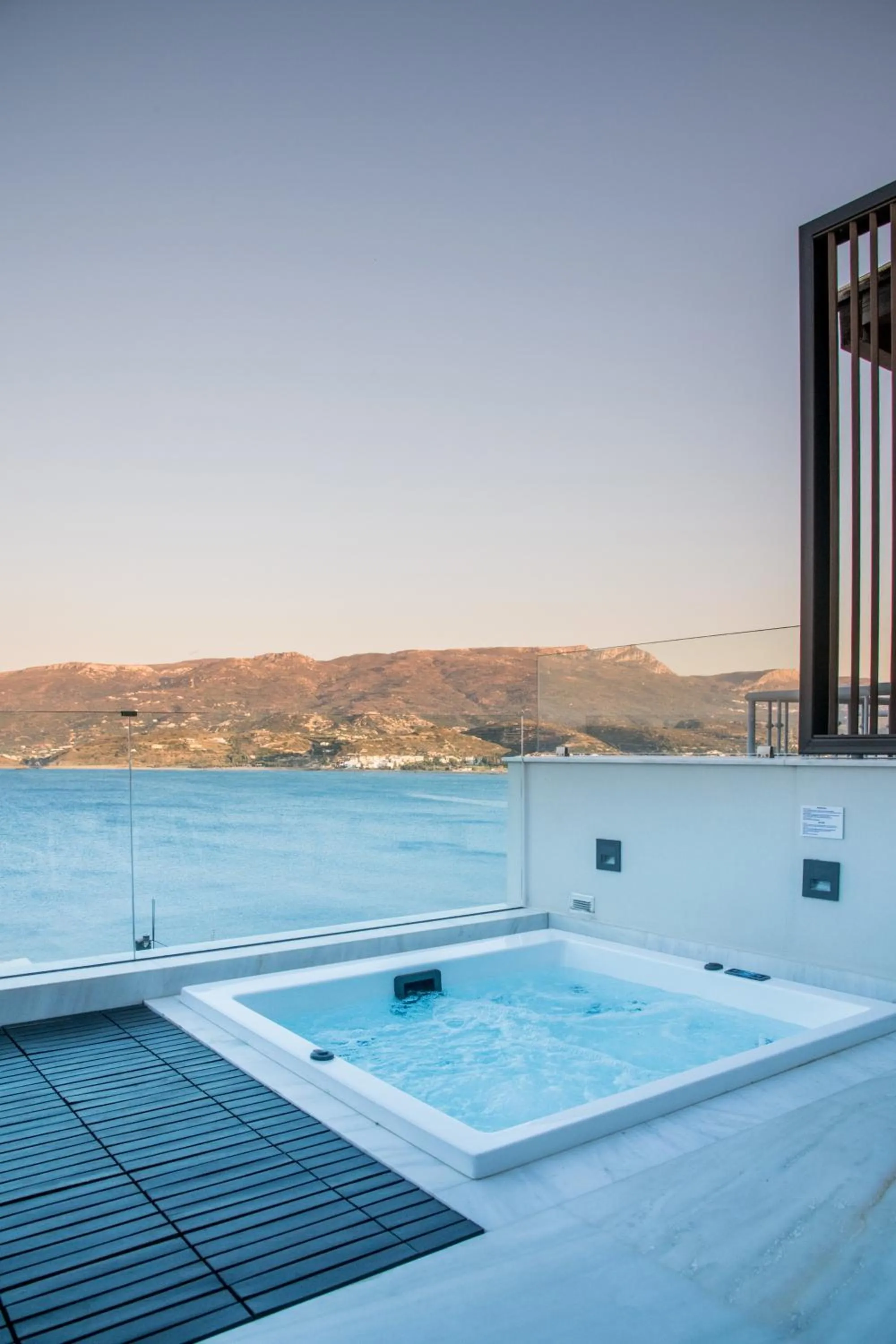 GM exclusive Luxury Suites & SPA