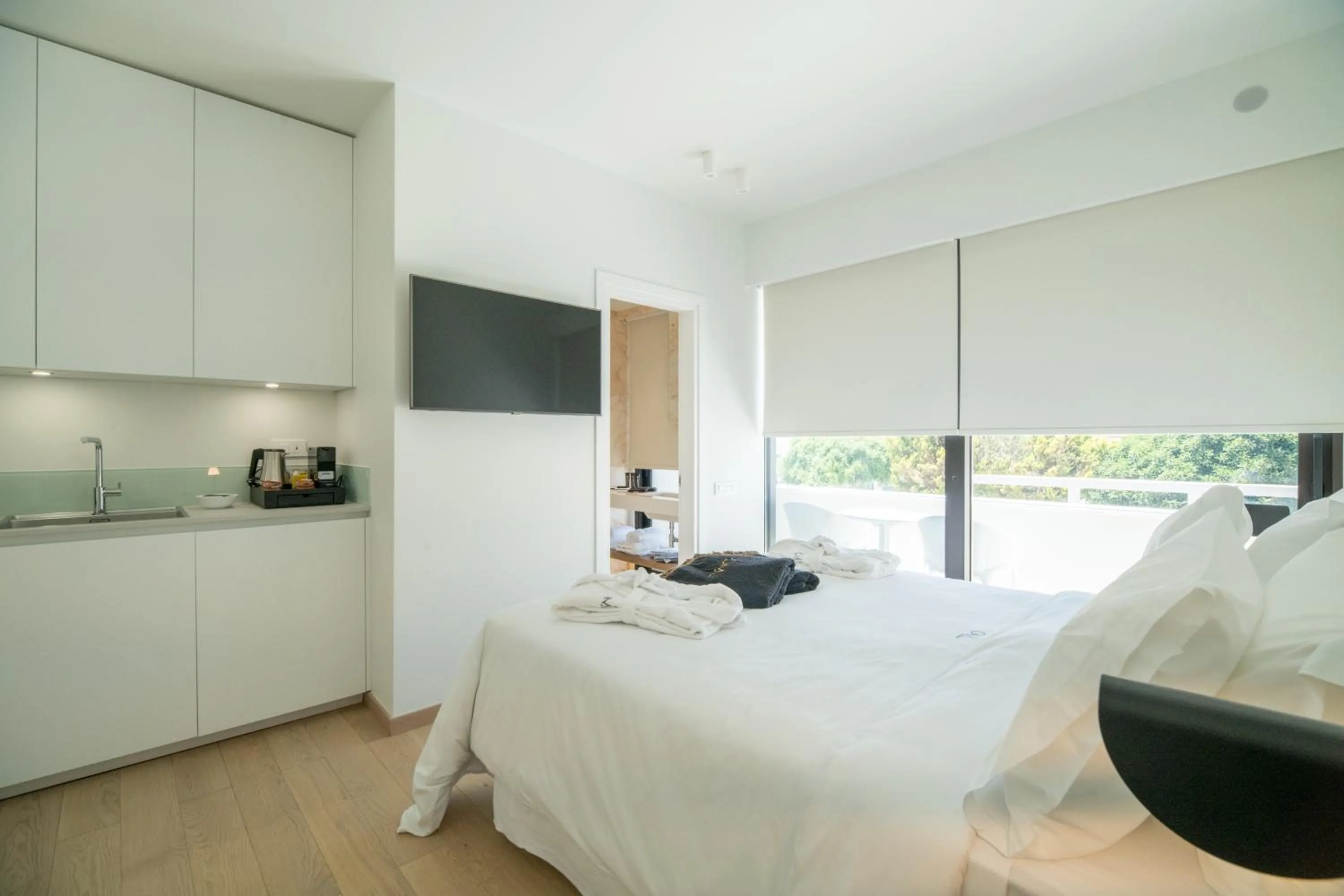 Bed in GM exclusive Luxury Suites & SPA