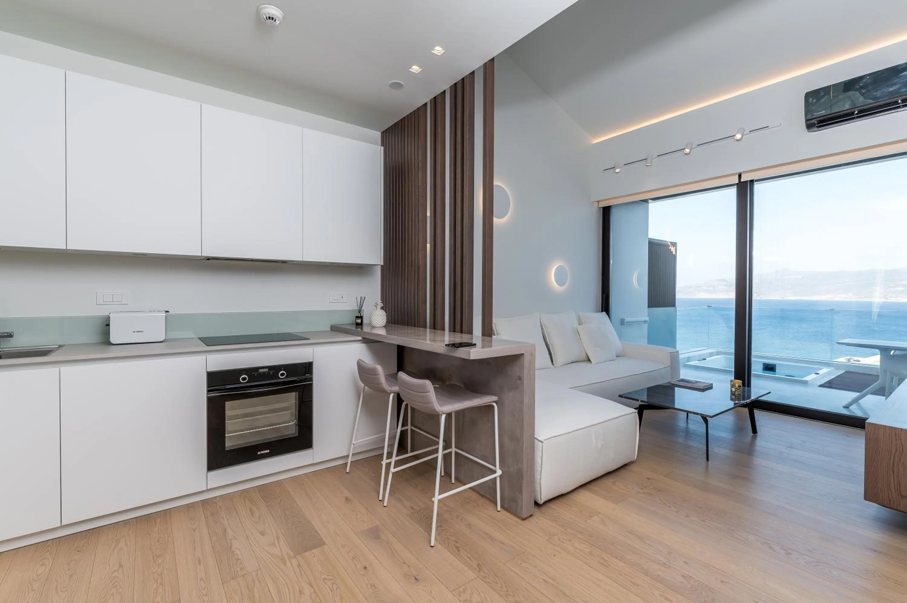 GM exclusive Luxury Suites & SPA