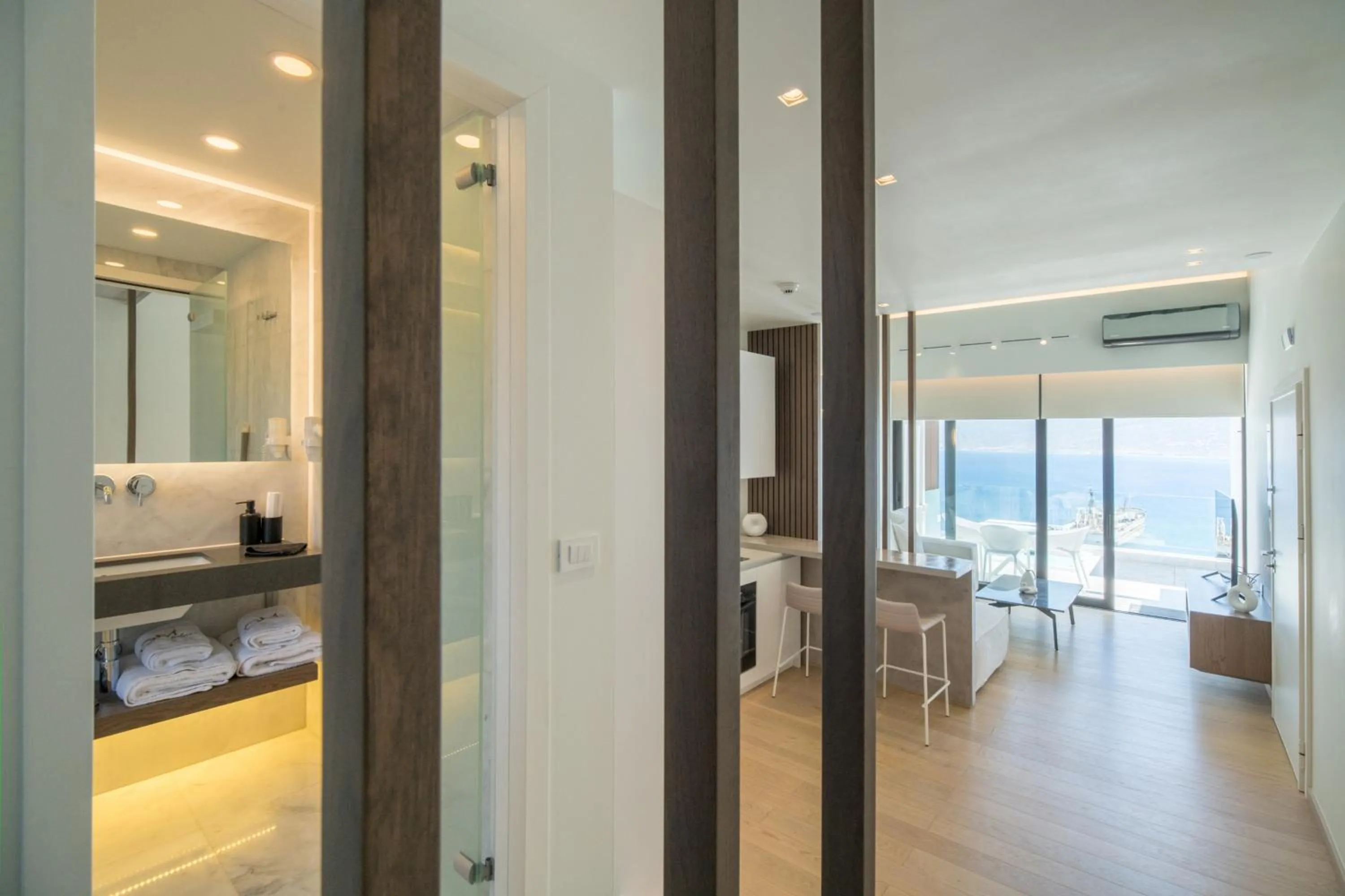 GM exclusive Luxury Suites & SPA