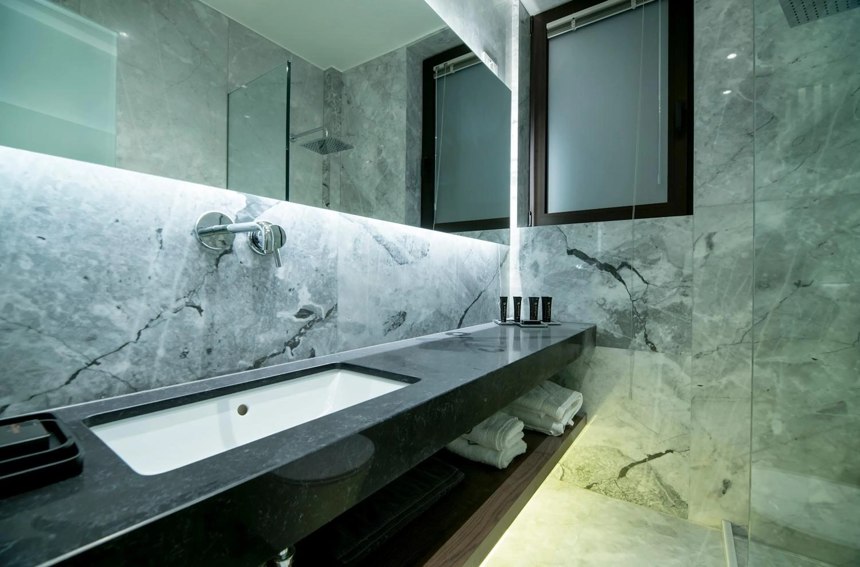 GM exclusive Luxury Suites & SPA