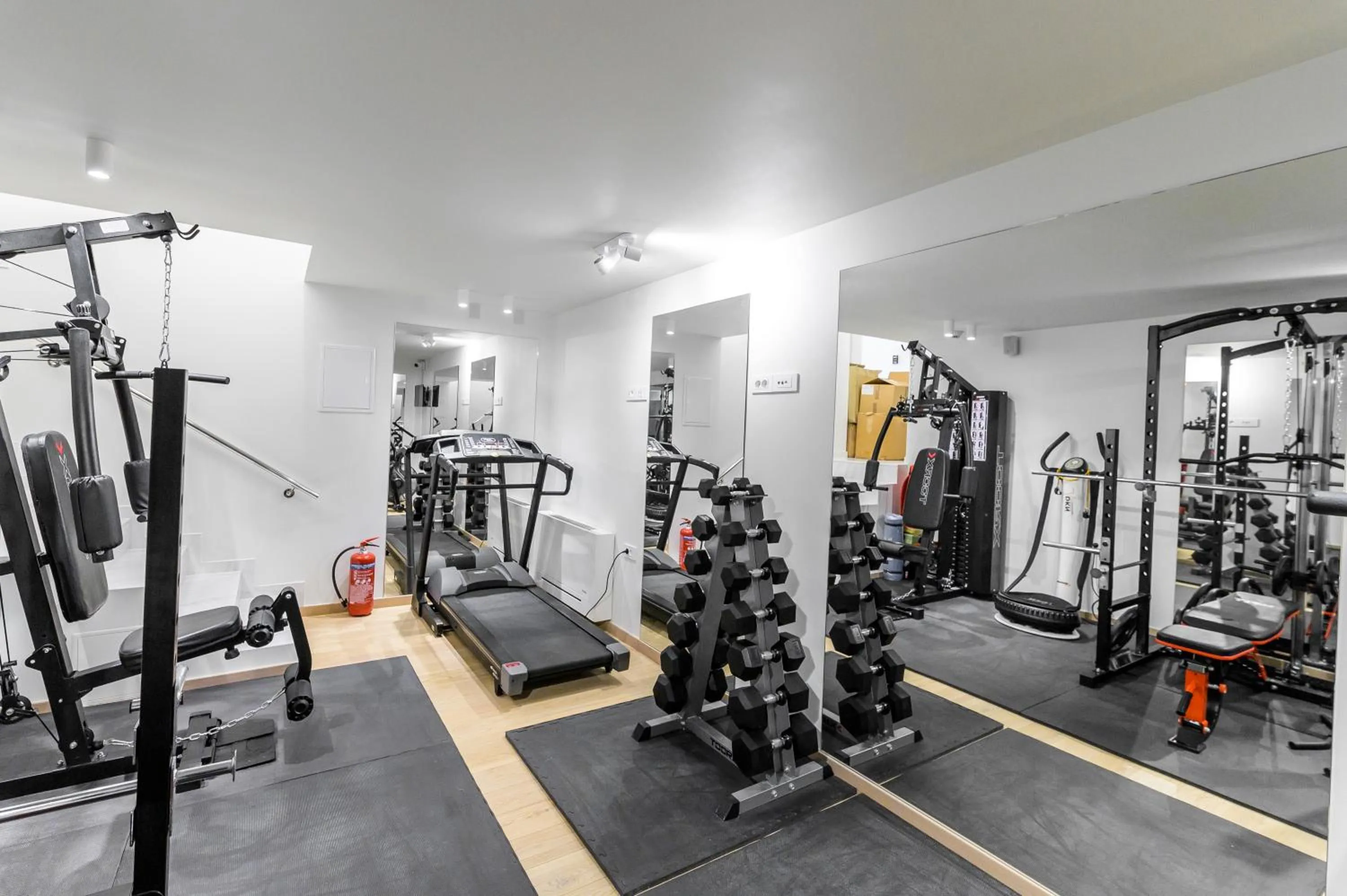 GM exclusive Luxury Suites & SPA