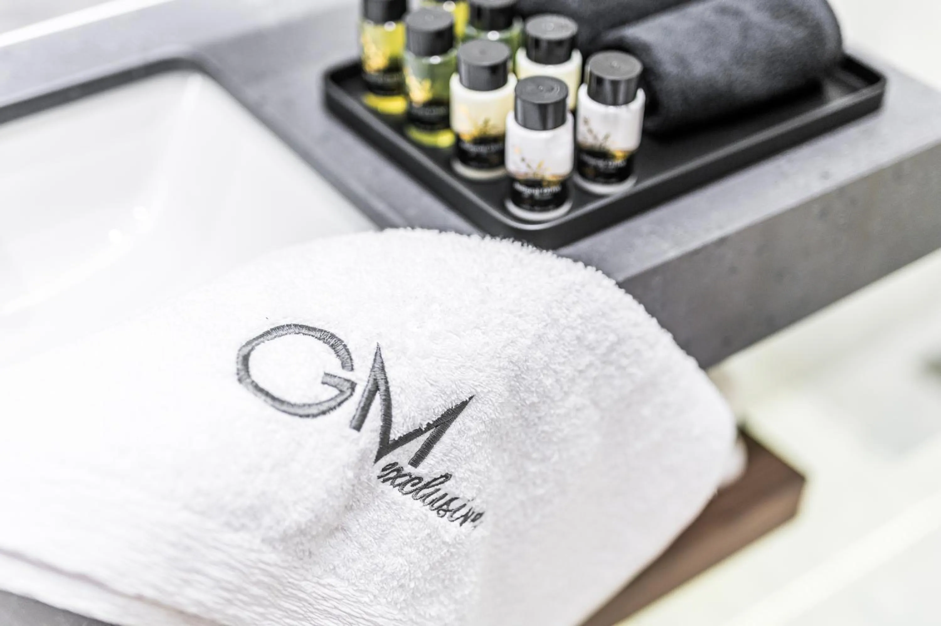 GM exclusive Luxury Suites & SPA