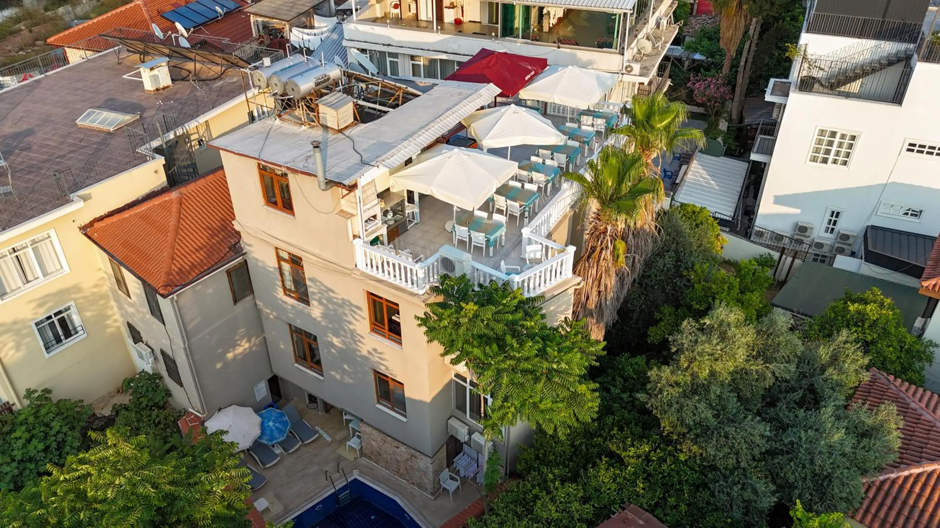 Property building in Bacchus Pension