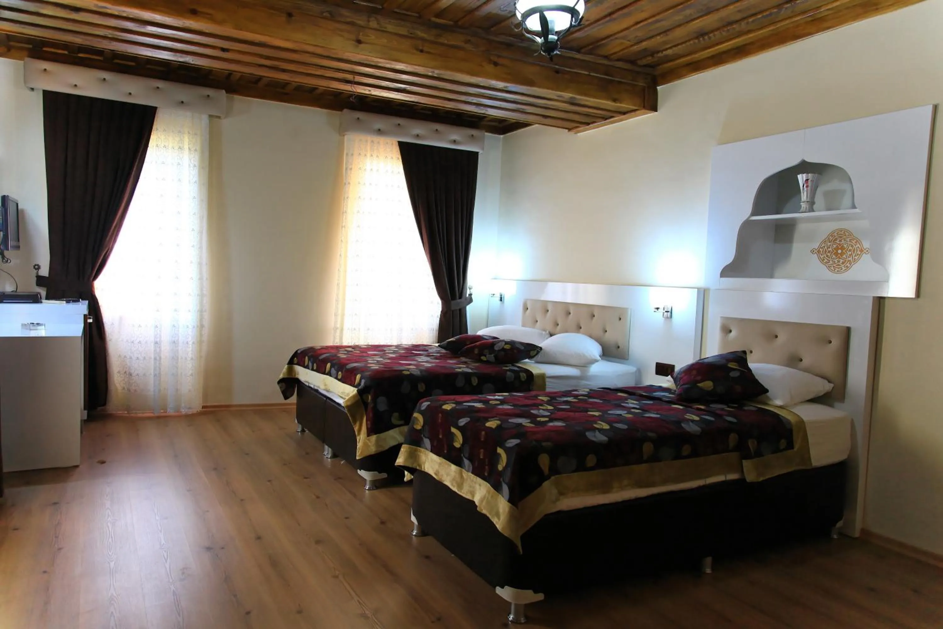 Photo of the whole room, Bed in Bacchus Pension