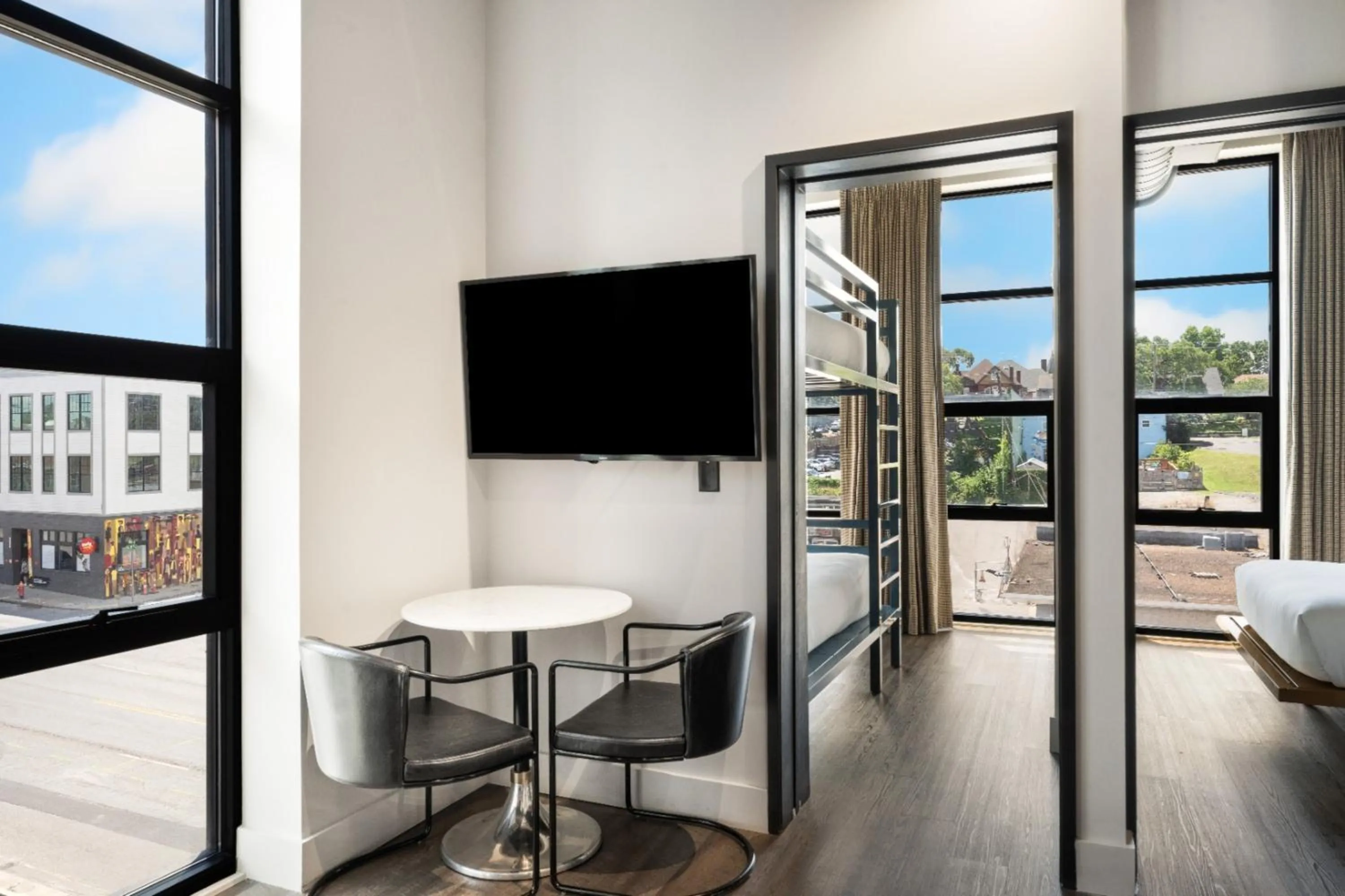 Bedroom, Bed in Waymore's Guest House