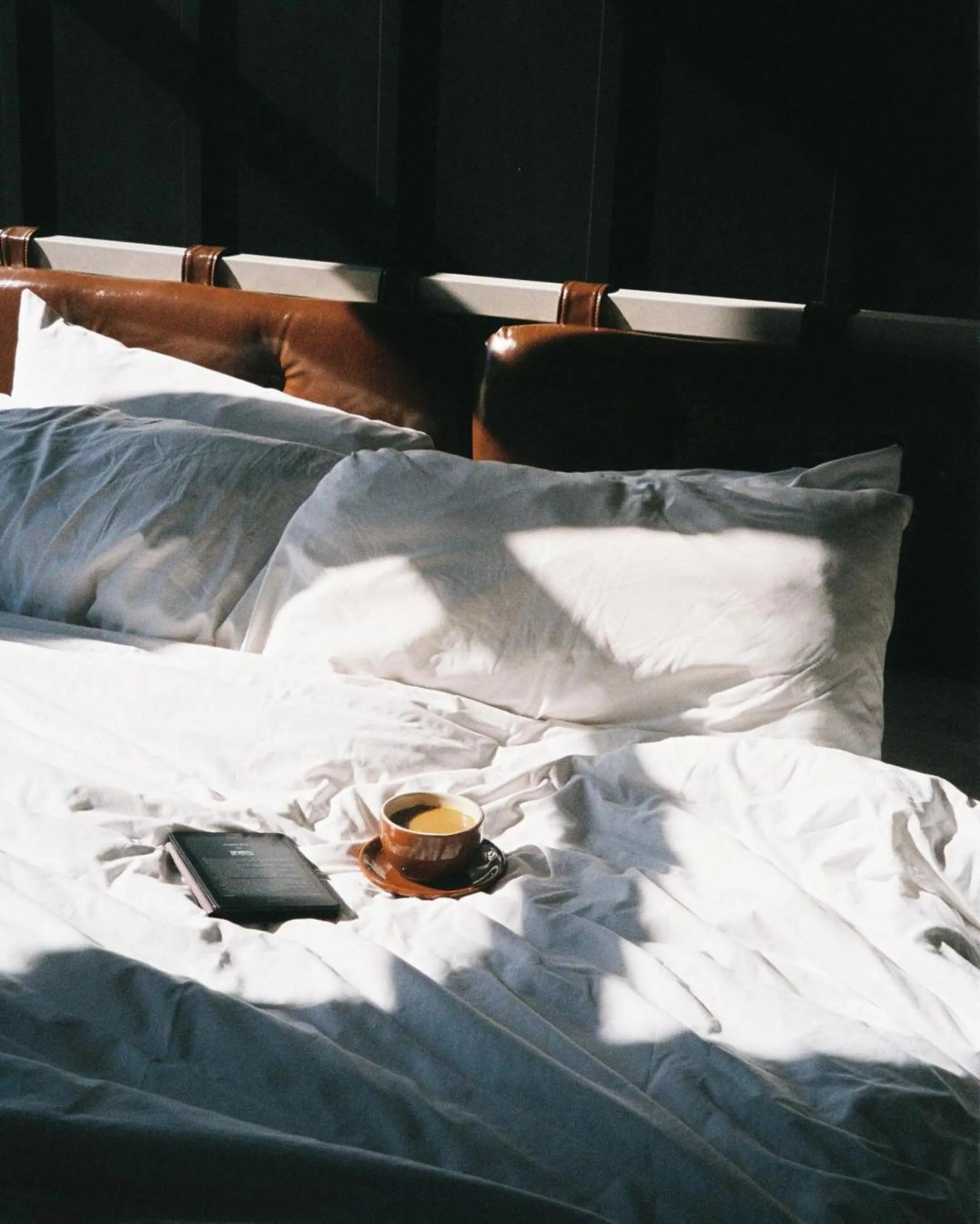 Bedroom, Bed in Waymore's Guest House