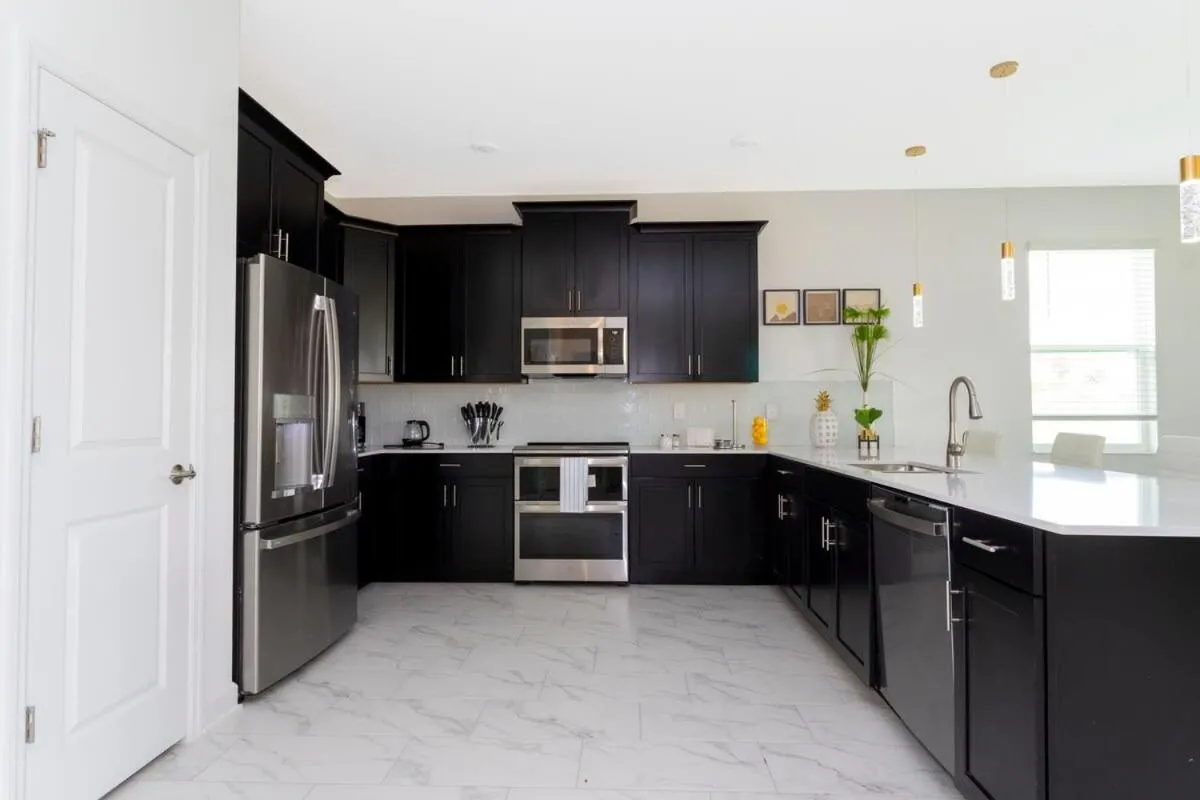 Joyful 8Bd Single Family w Pool @Champions Gate 9262