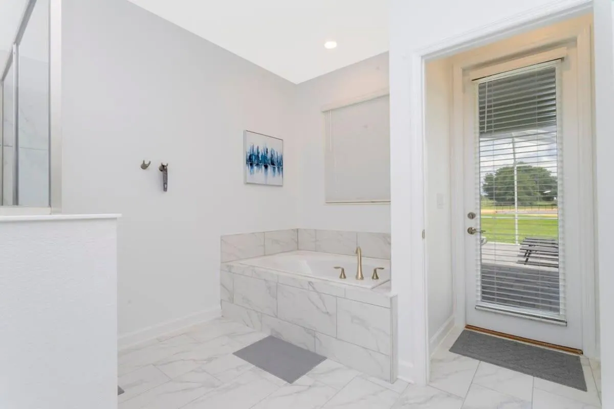 Joyful 8Bd Single Family w Pool @Champions Gate 9262