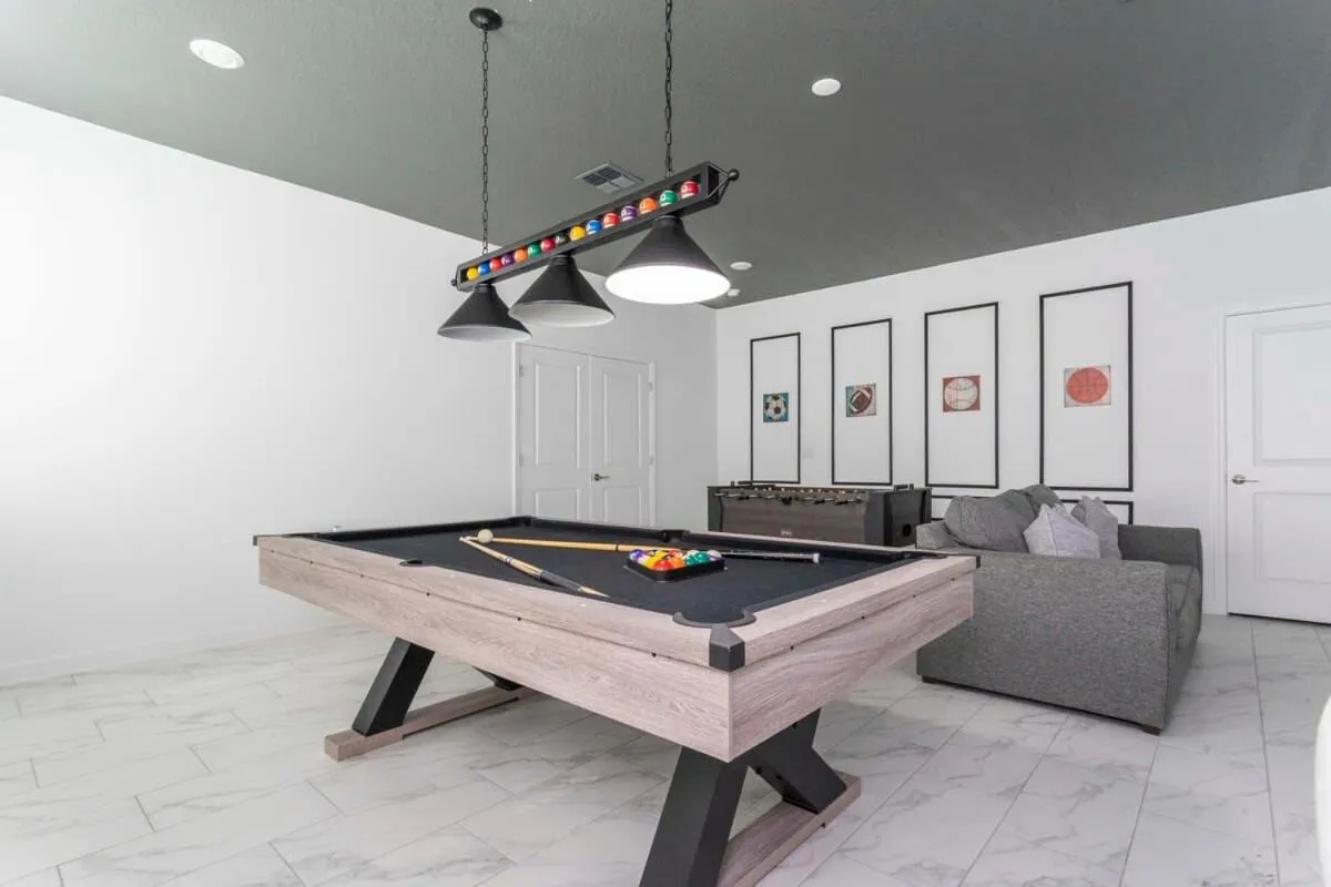 Joyful 8Bd Single Family w Pool @Champions Gate 9262