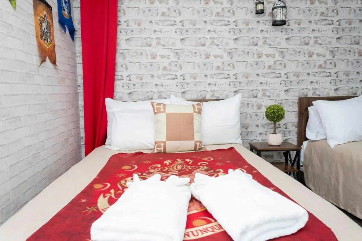 Bed in Joyful 8Bd Single Family w Pool @Champions Gate 9262