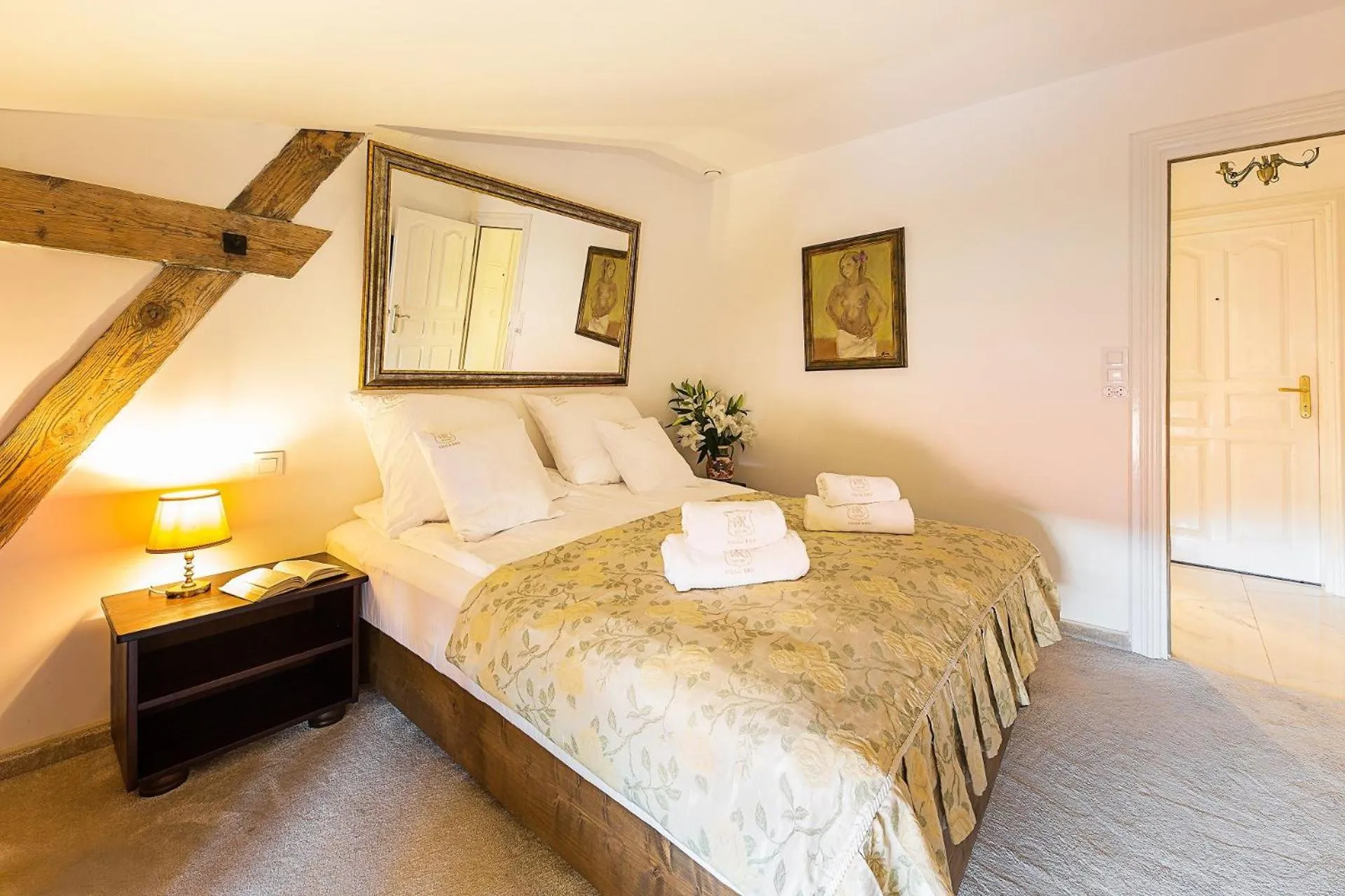 Bed in VILLA RED by COLUMBUS Ustka