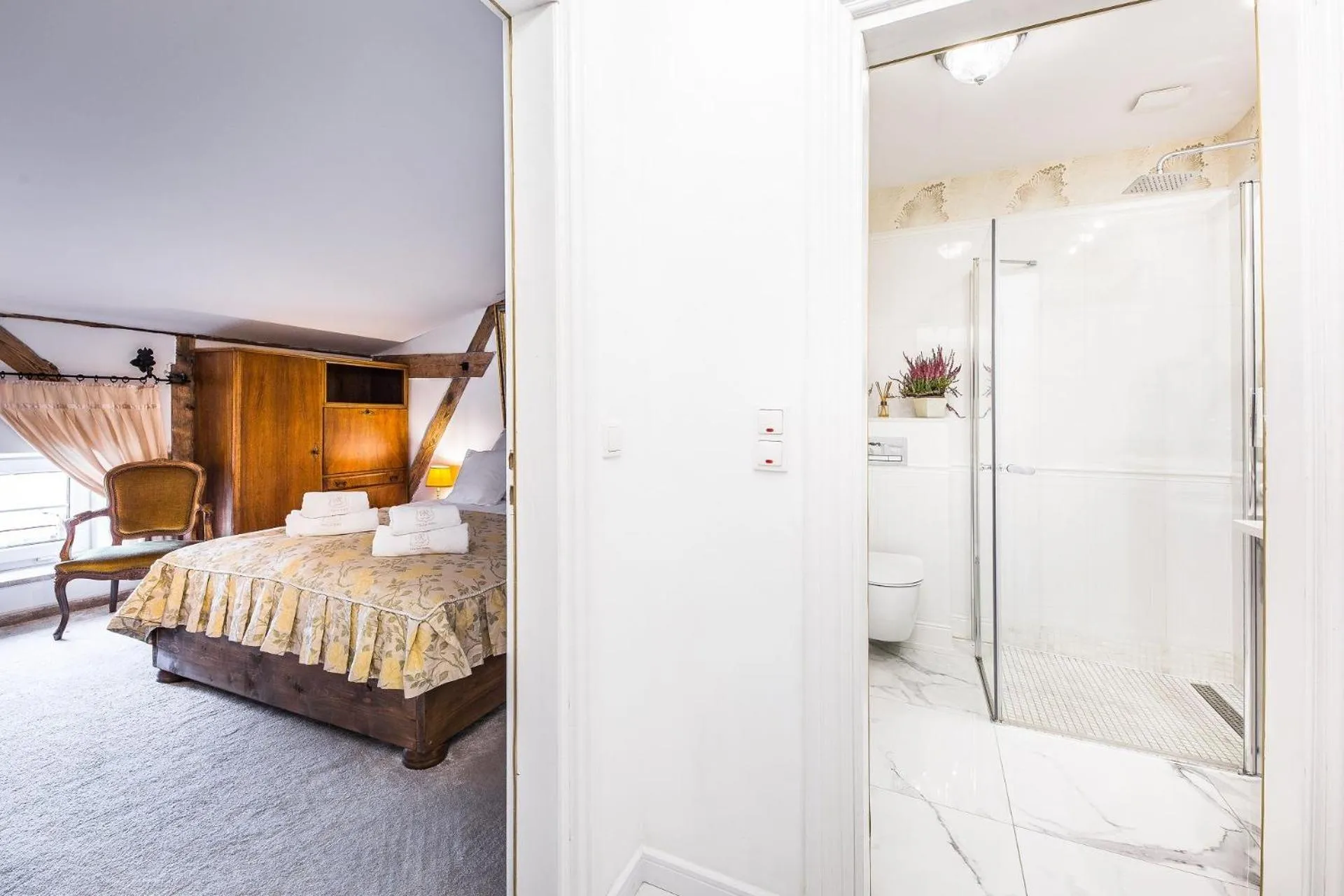 Shower, Bed in VILLA RED by COLUMBUS Ustka