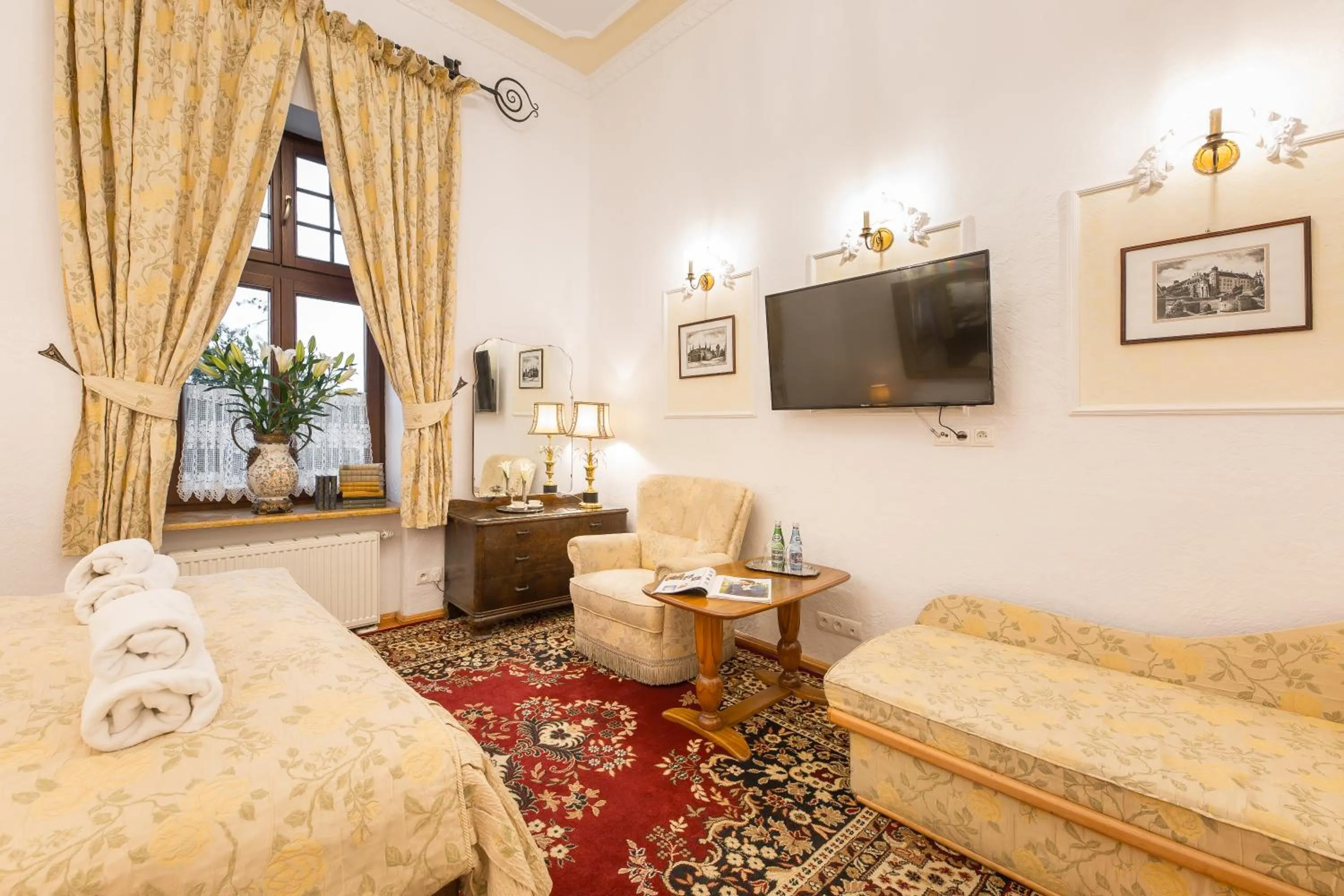 Bed in VILLA RED by COLUMBUS Ustka