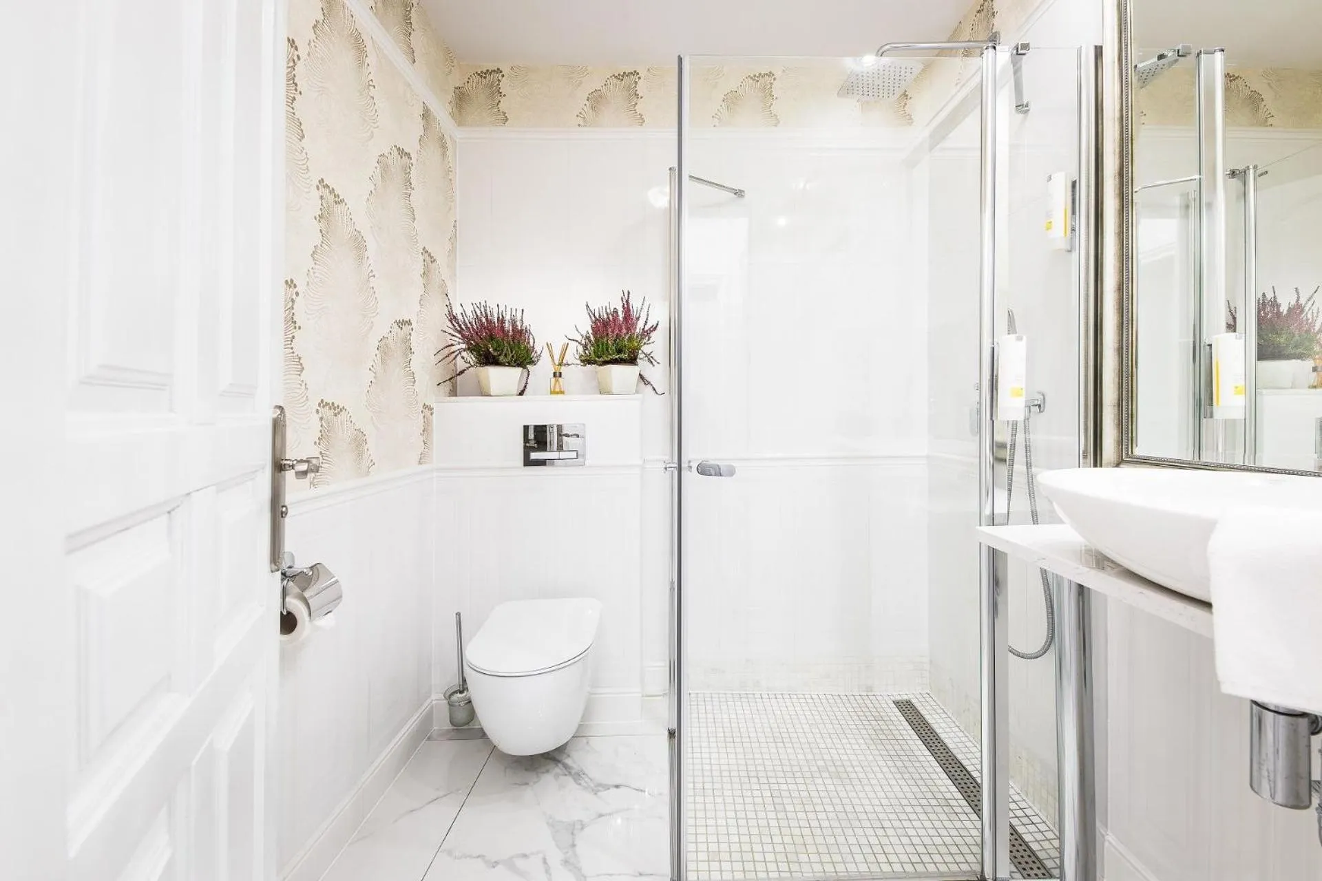 Shower in VILLA RED by COLUMBUS Ustka