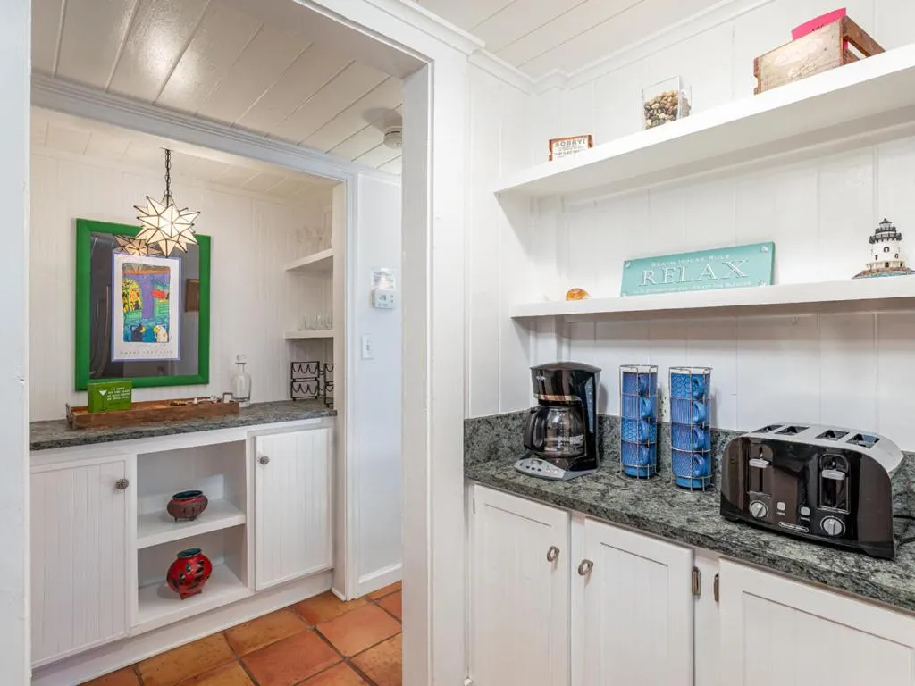 Guiding Light Cottage