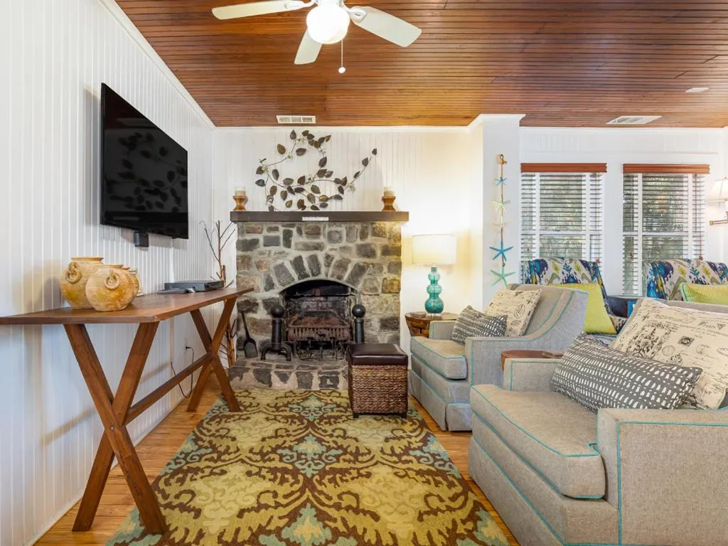 Guiding Light Cottage