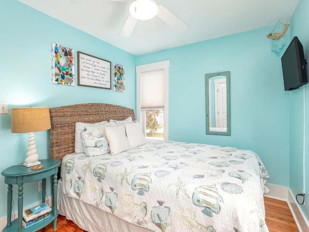 Bed in Serenity By The Sea