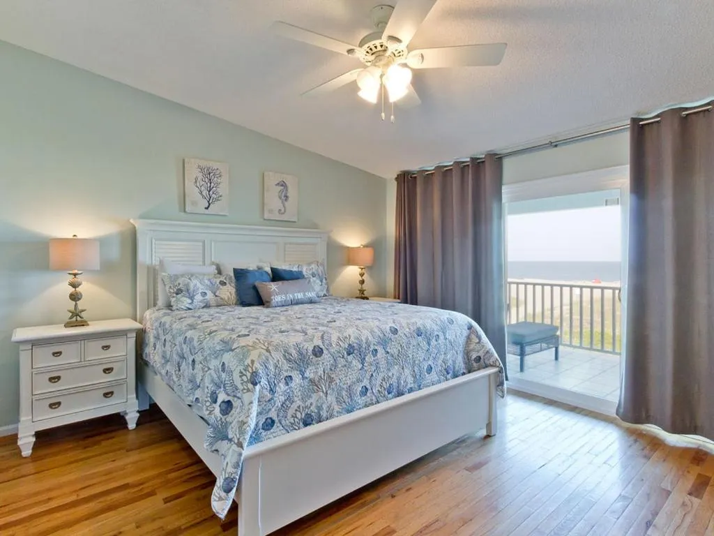 Bed in Atlantic Ocean 3